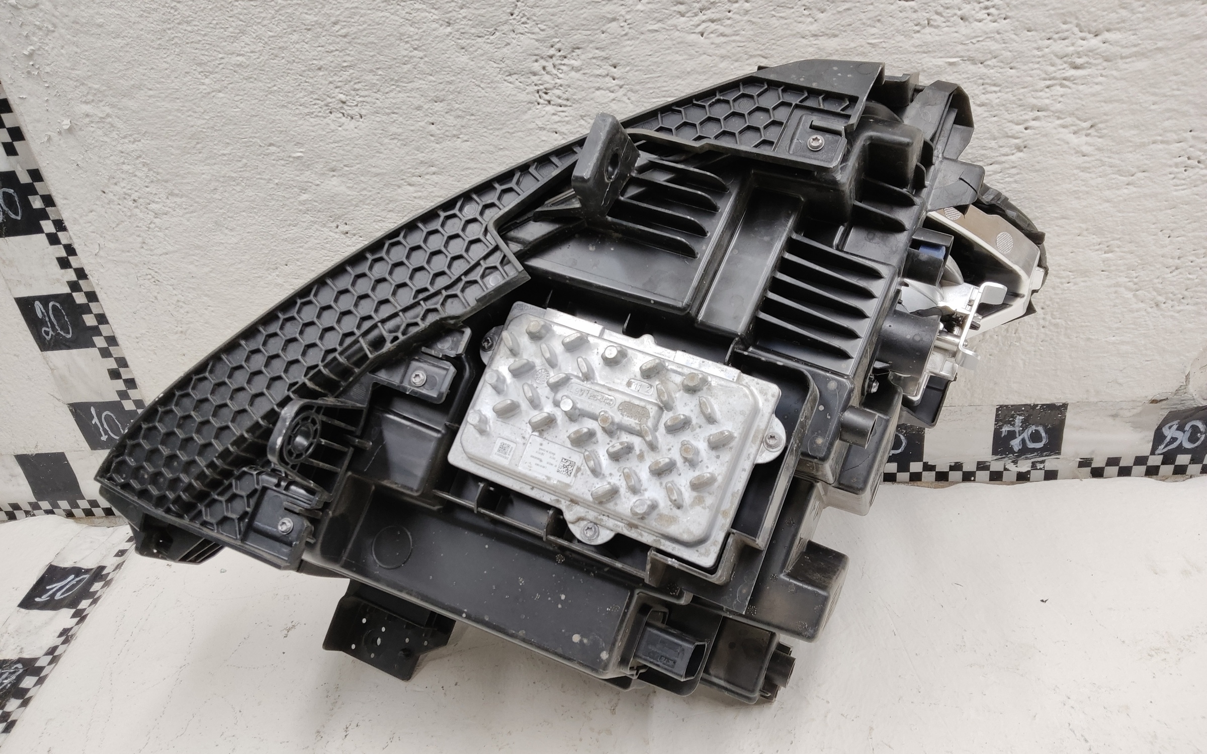Фара передняя левая Geely Tugella Full LED