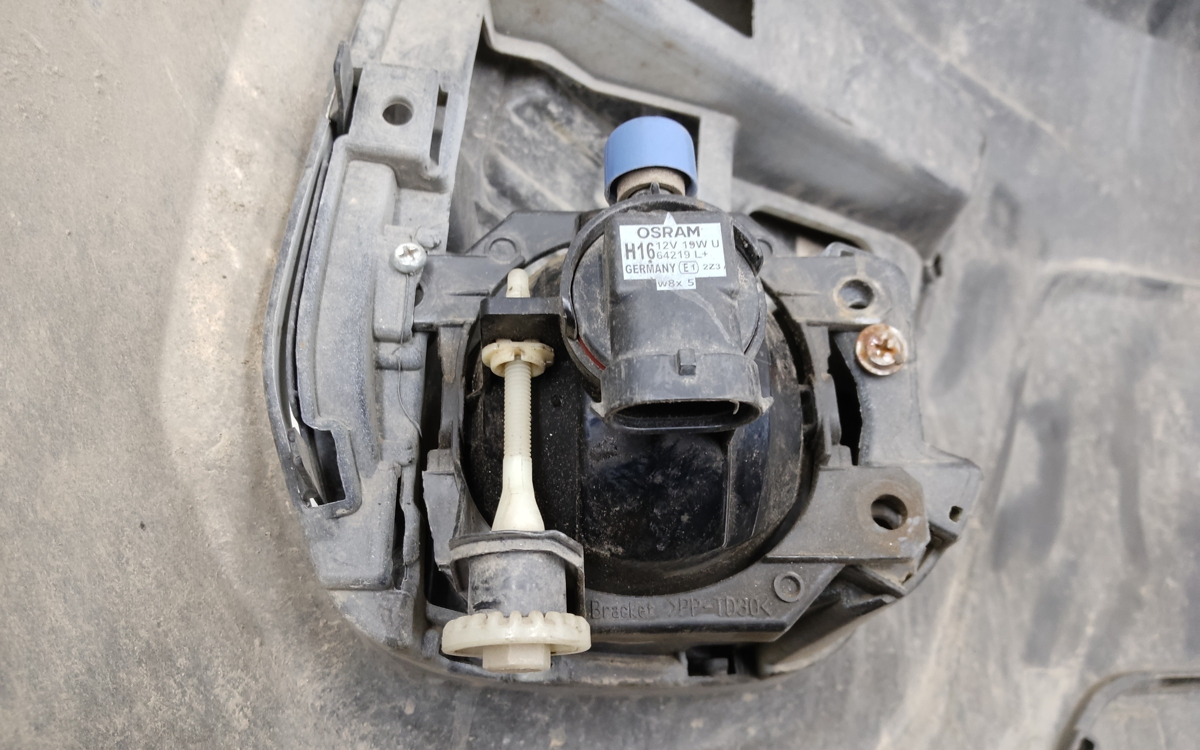 Бампер передний Subaru Forester 5 SK