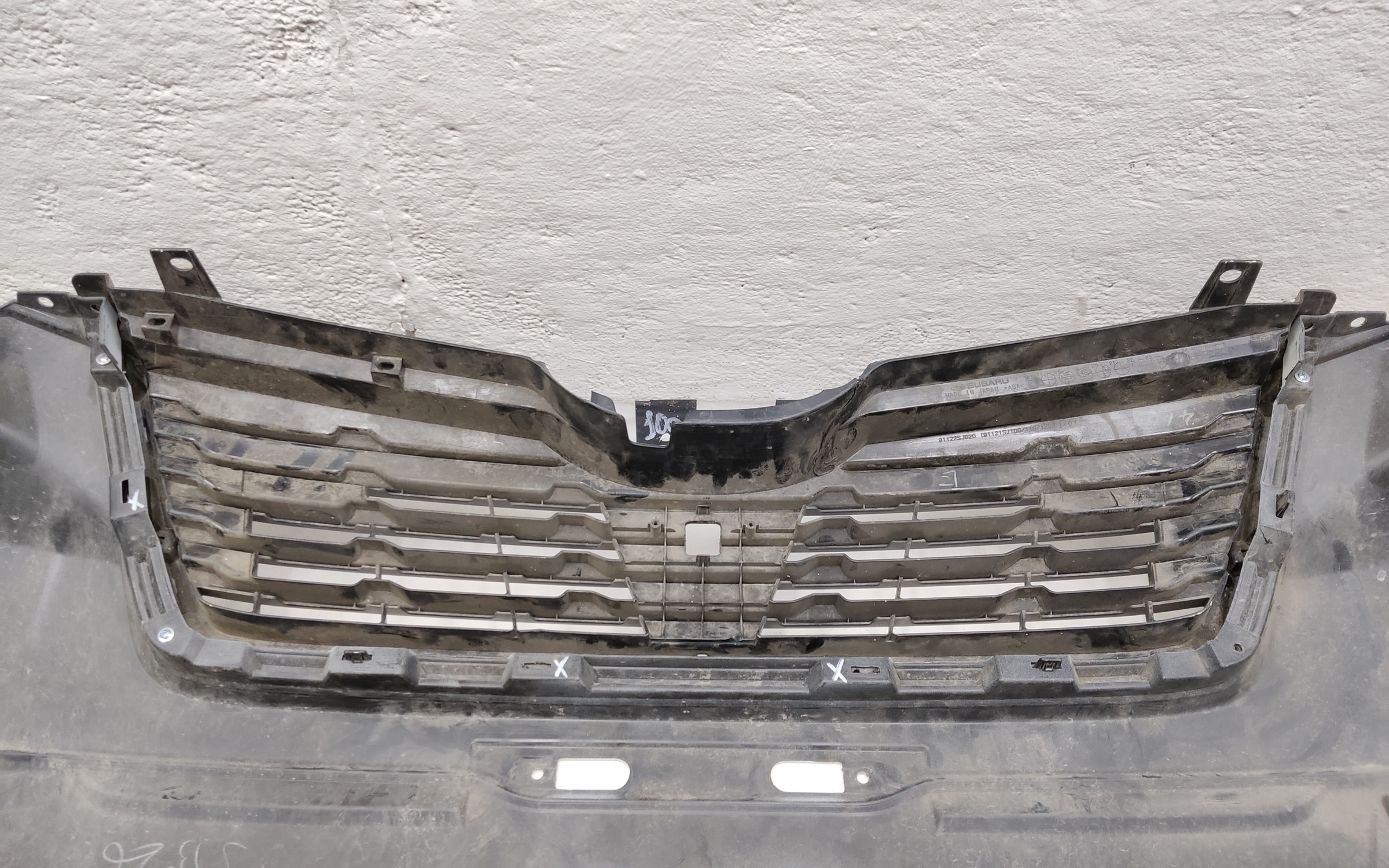Бампер передний Subaru Forester 5 SK