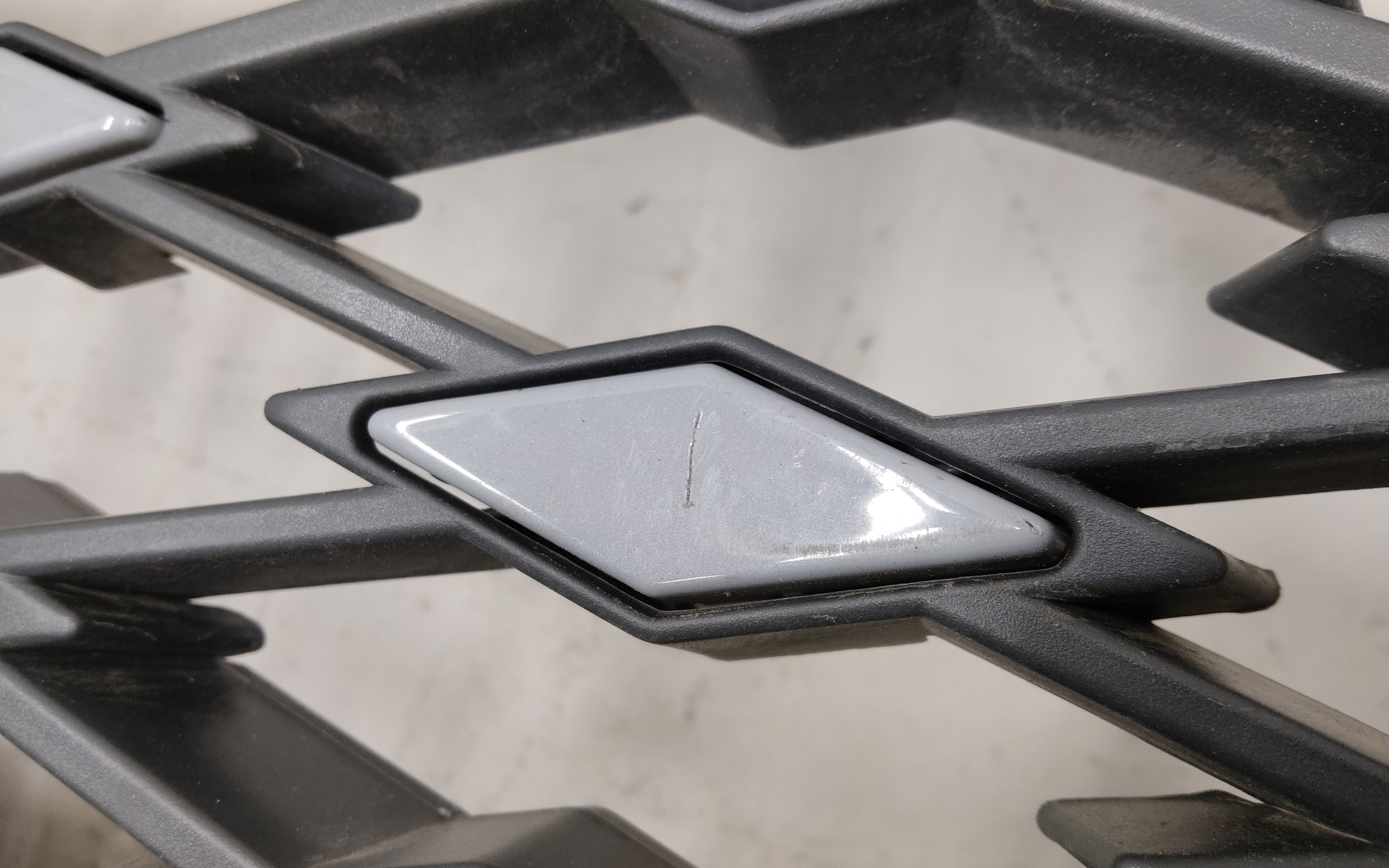 Решетка переднего бампера Exeed RX