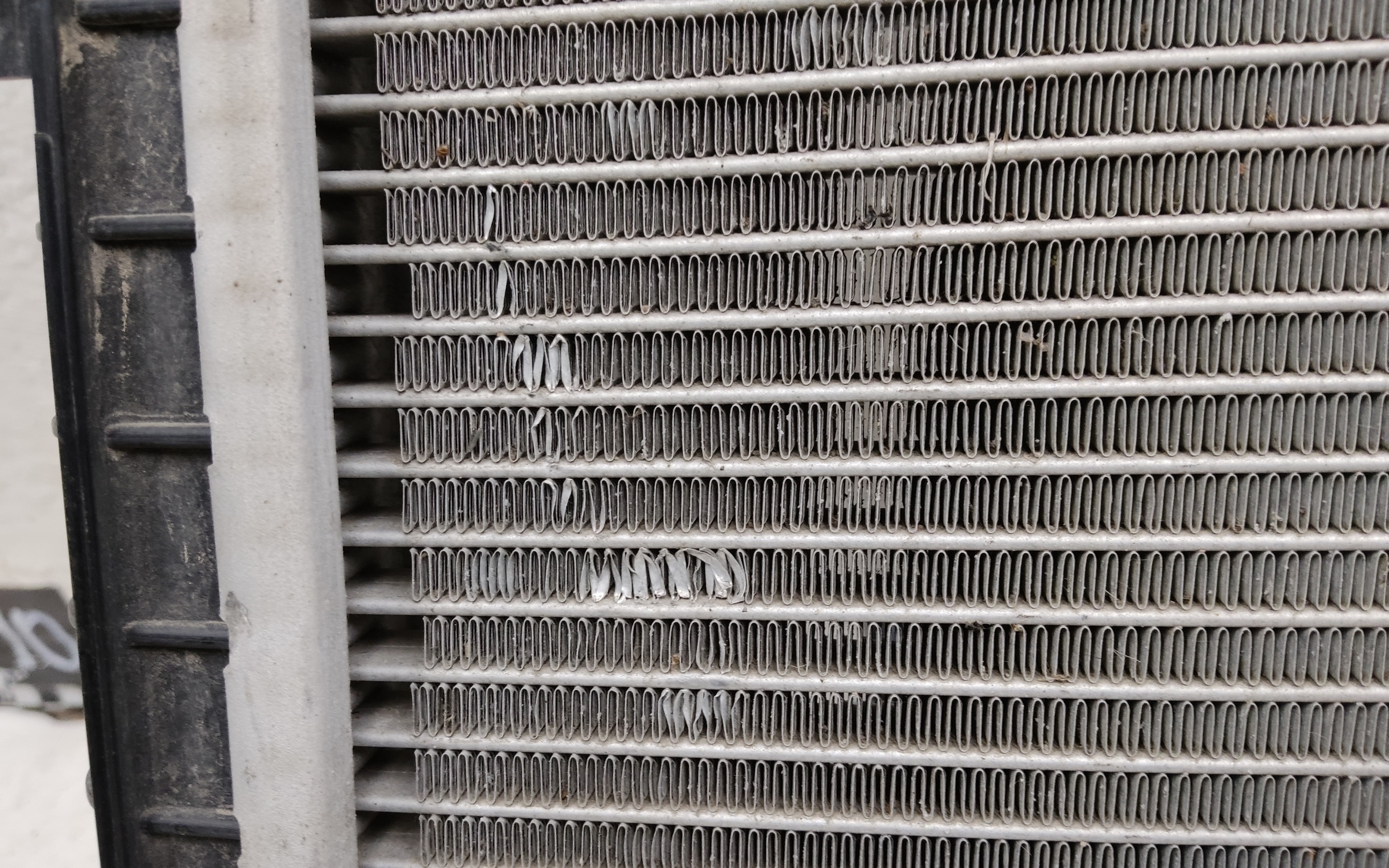 Радиатор охлаждения двигателя Geely Okavango Restail