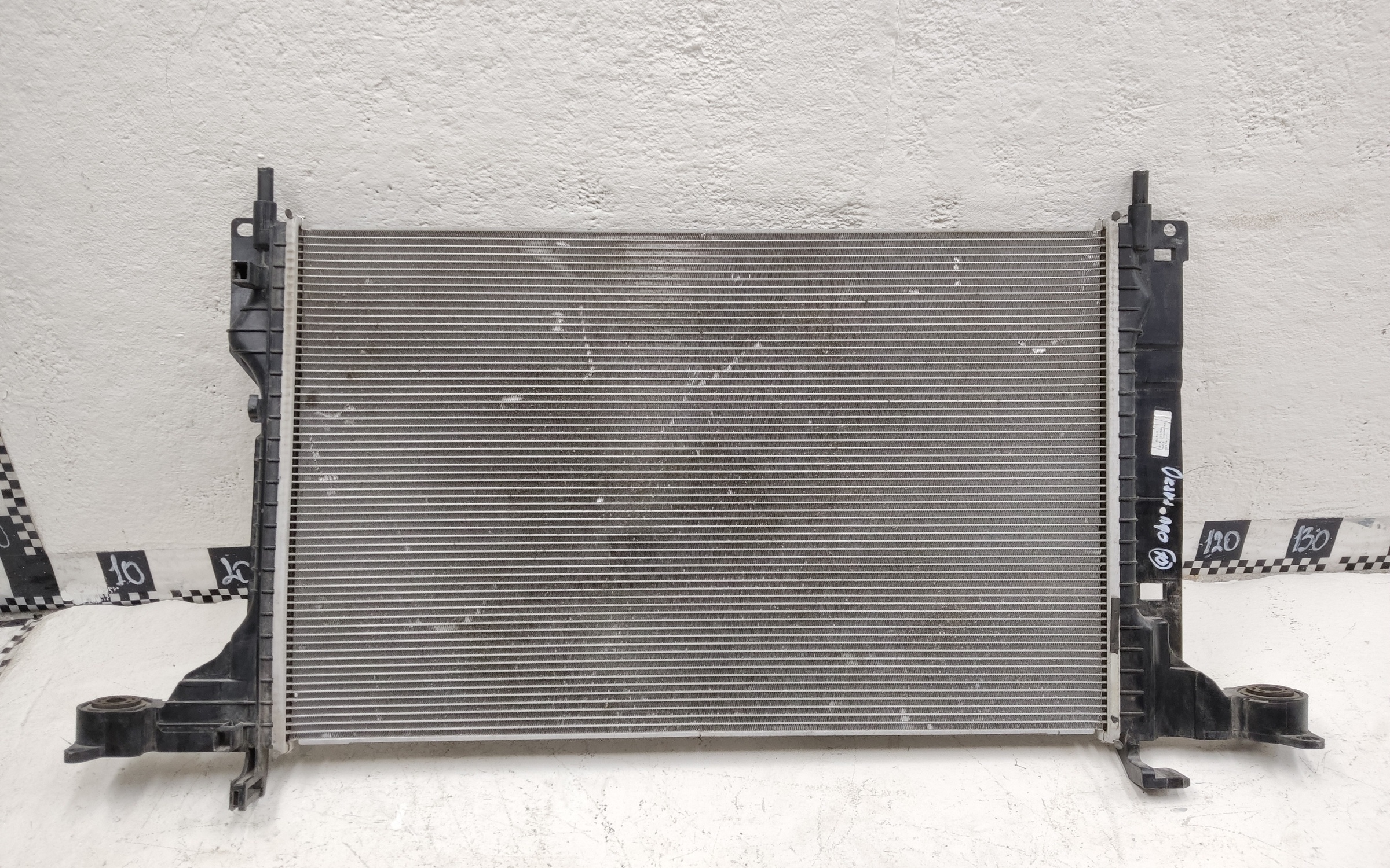 Радиатор охлаждения двигателя Geely Okavango Restail