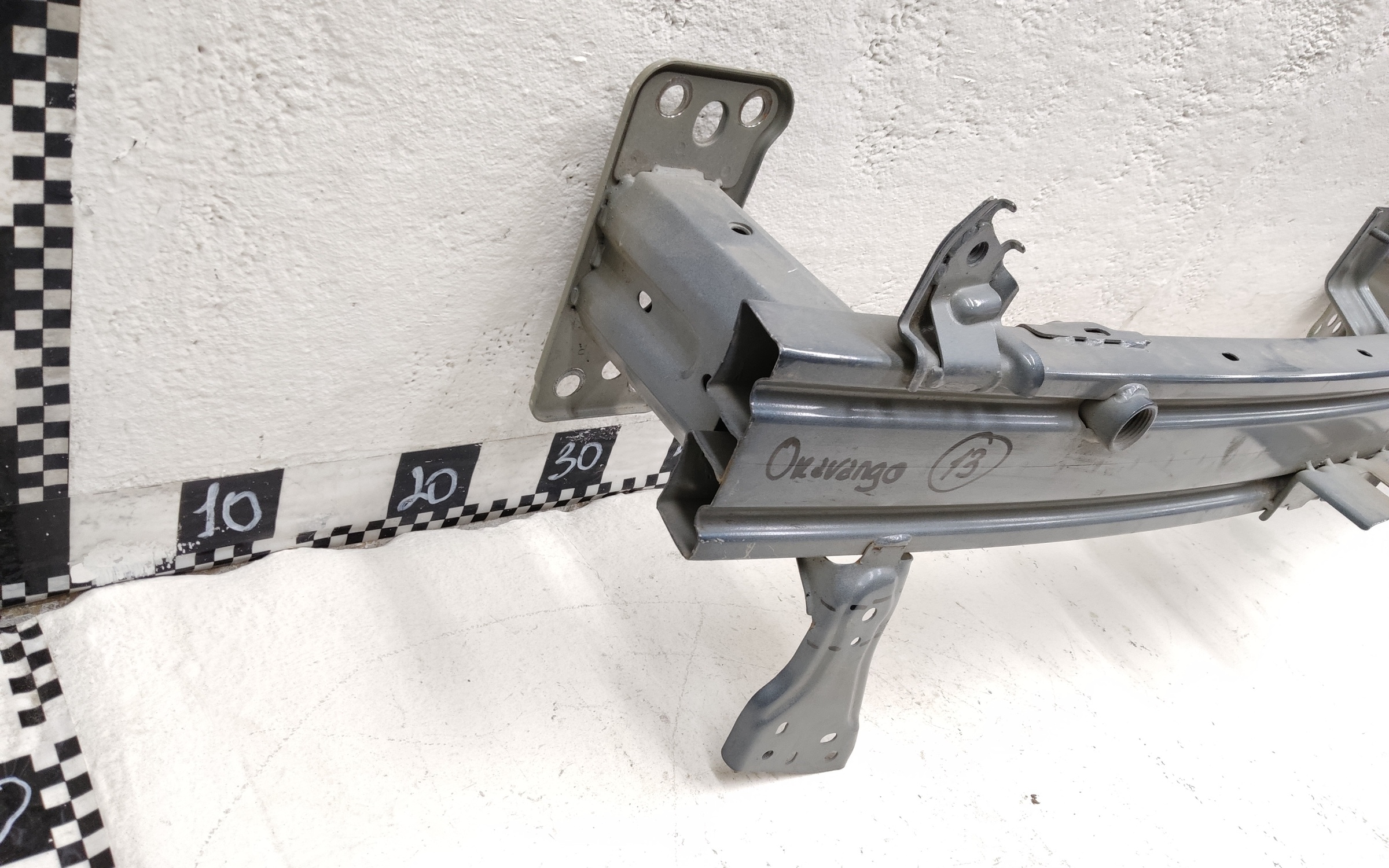 Усилитель переднего бампера Geely Okavango Restail