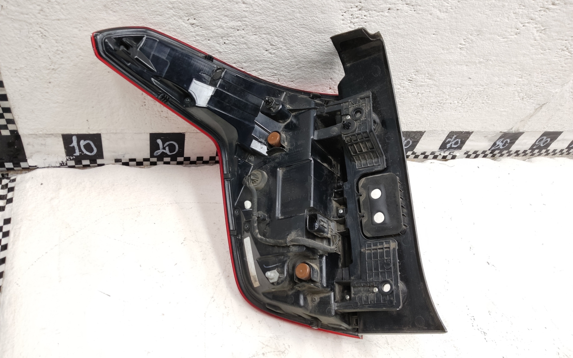 Фонарь задний правый наружный Haval Jolion LED