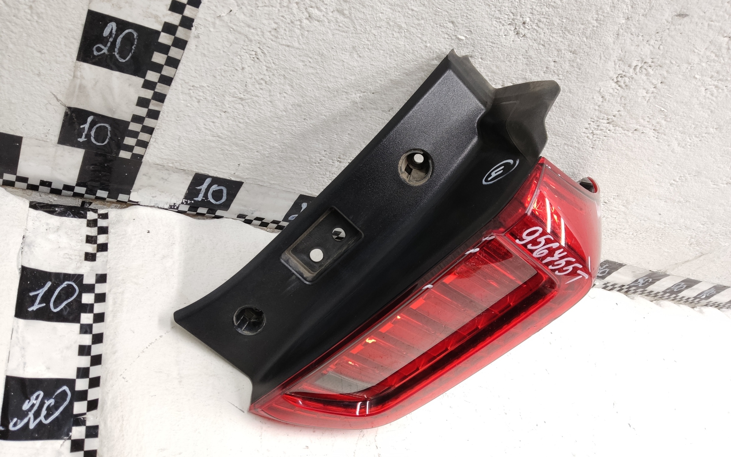 Фонарь задний правый наружный Haval Jolion LED