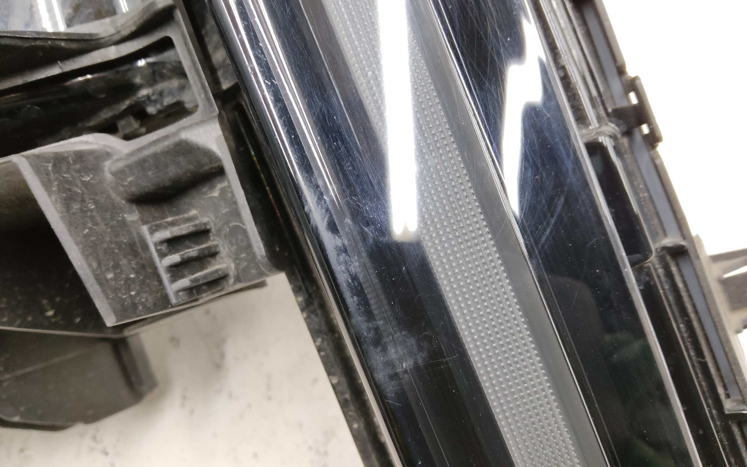 Фара передняя левая Exeed RX LED