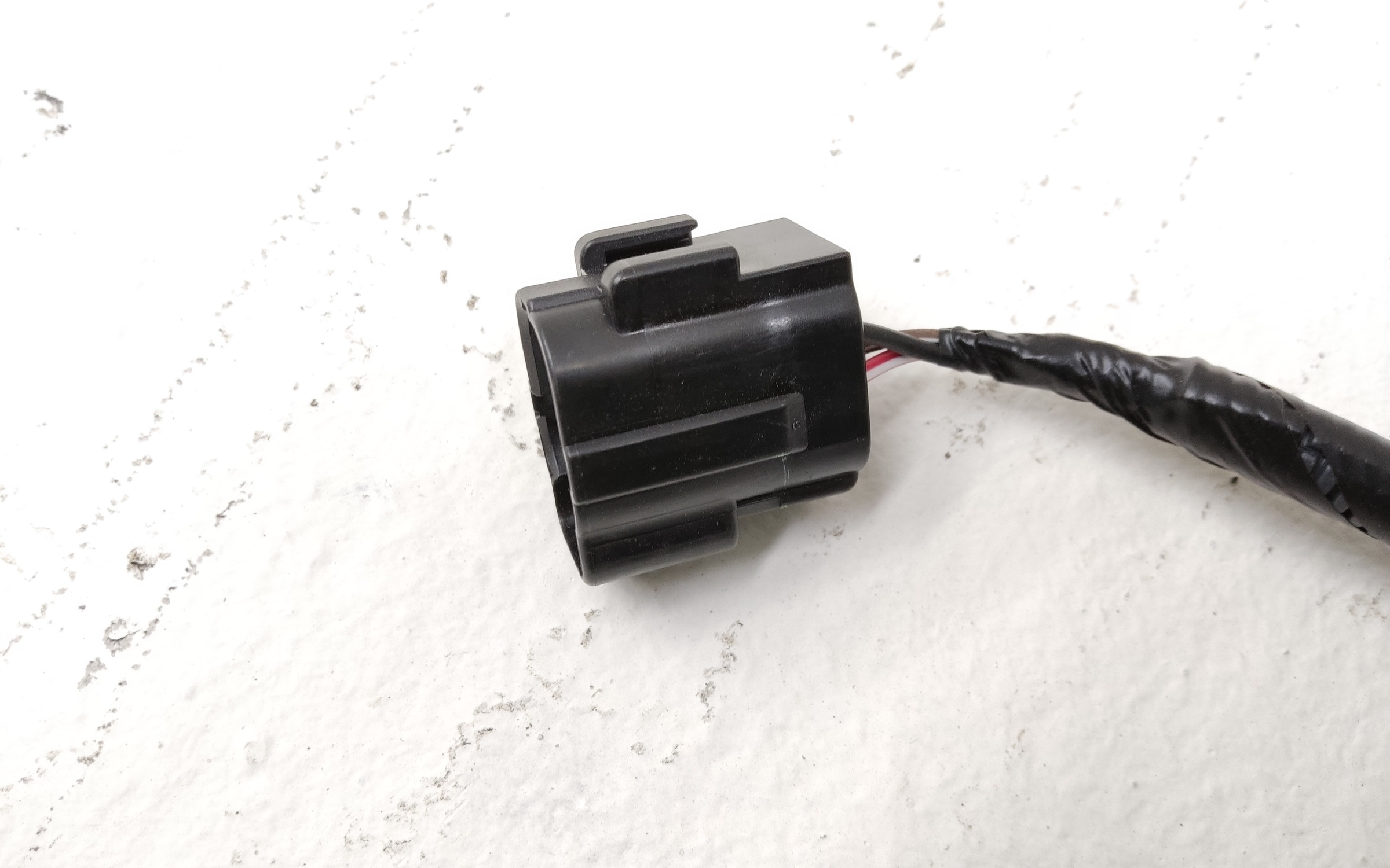 Проводка моторного отсека правая Voyah Free Restail