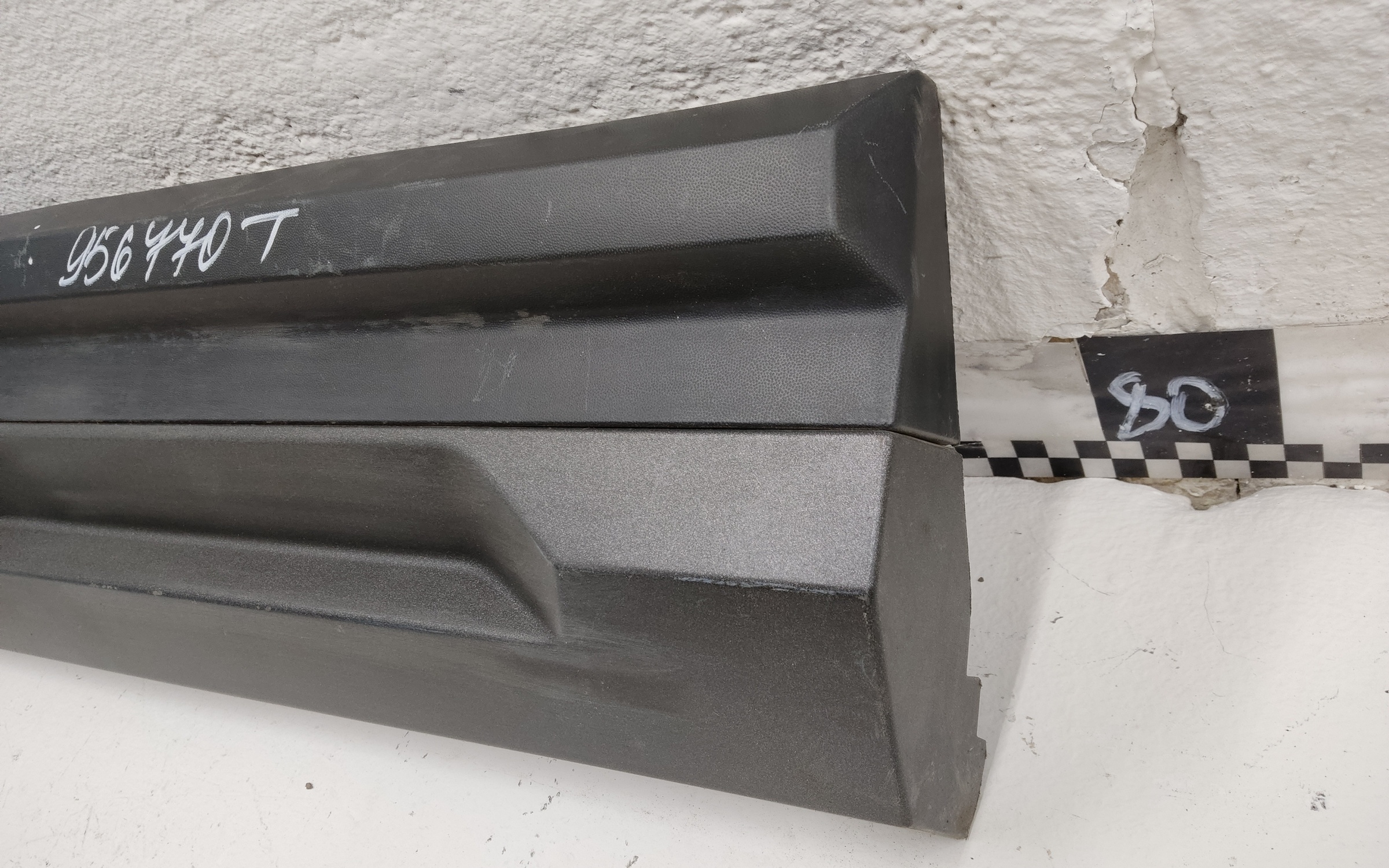 Накладка двери задней правой Haval H3