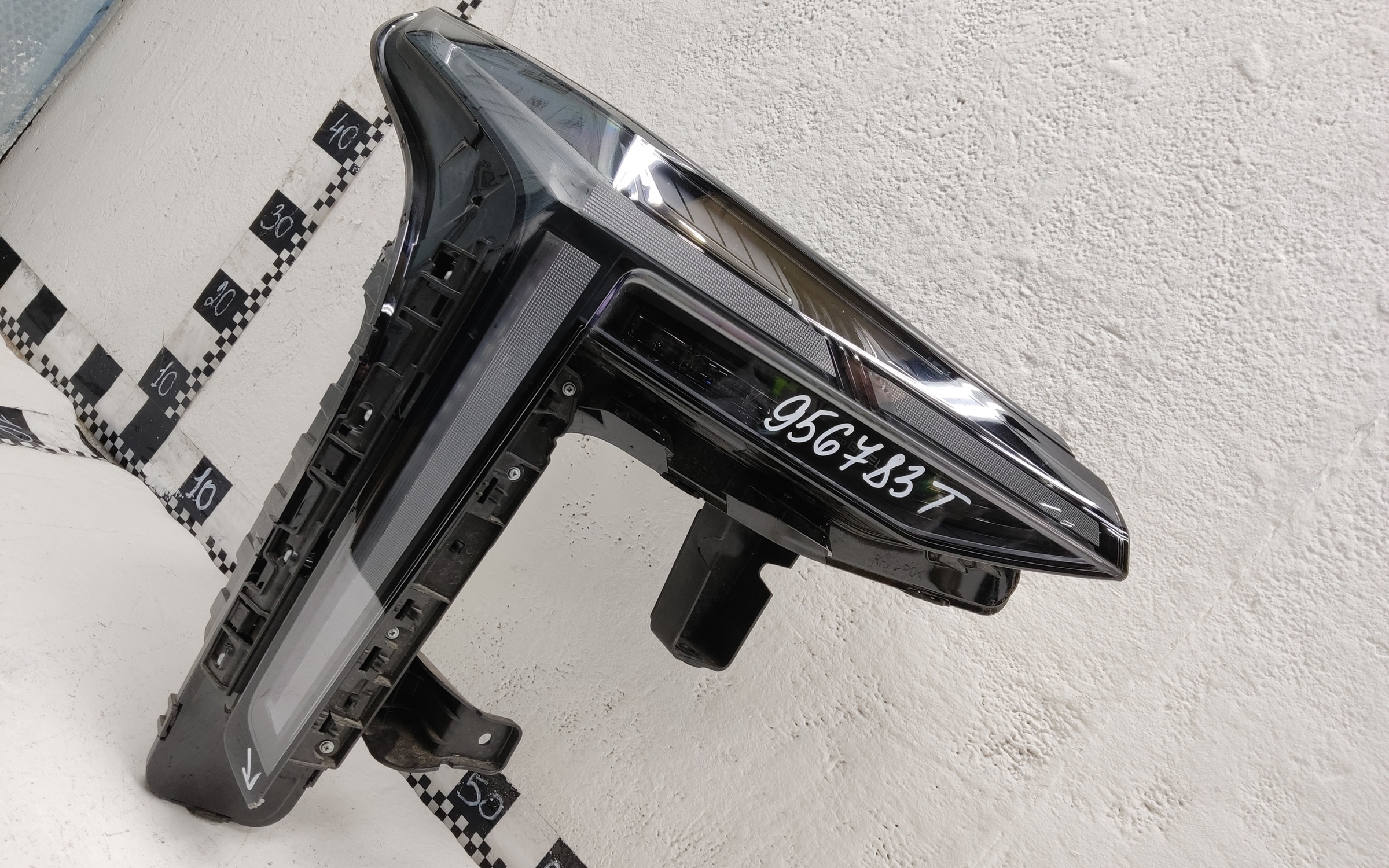 Фара передняя правая Geely Cityray LED