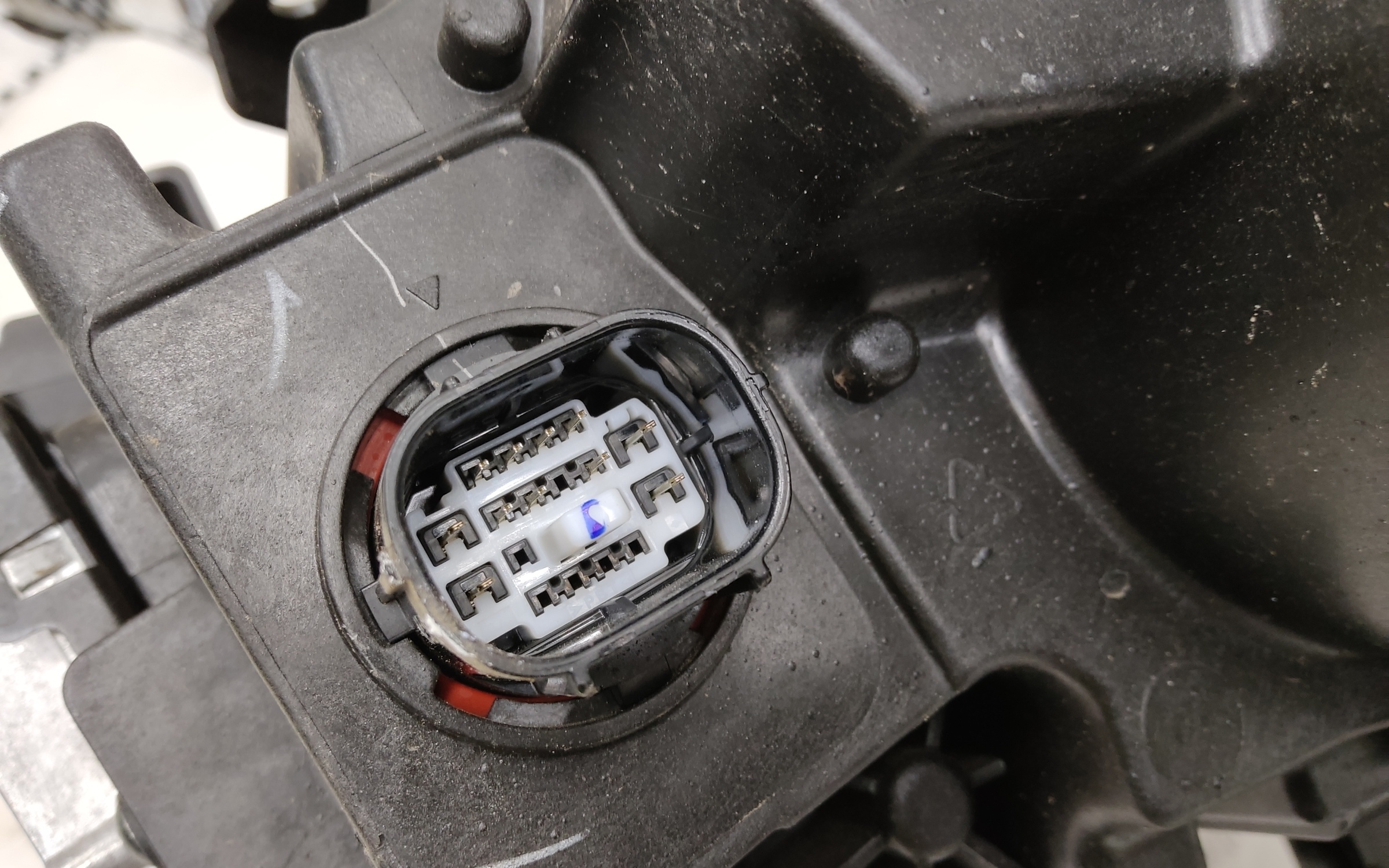 Фара передняя правая Geely Cityray LED