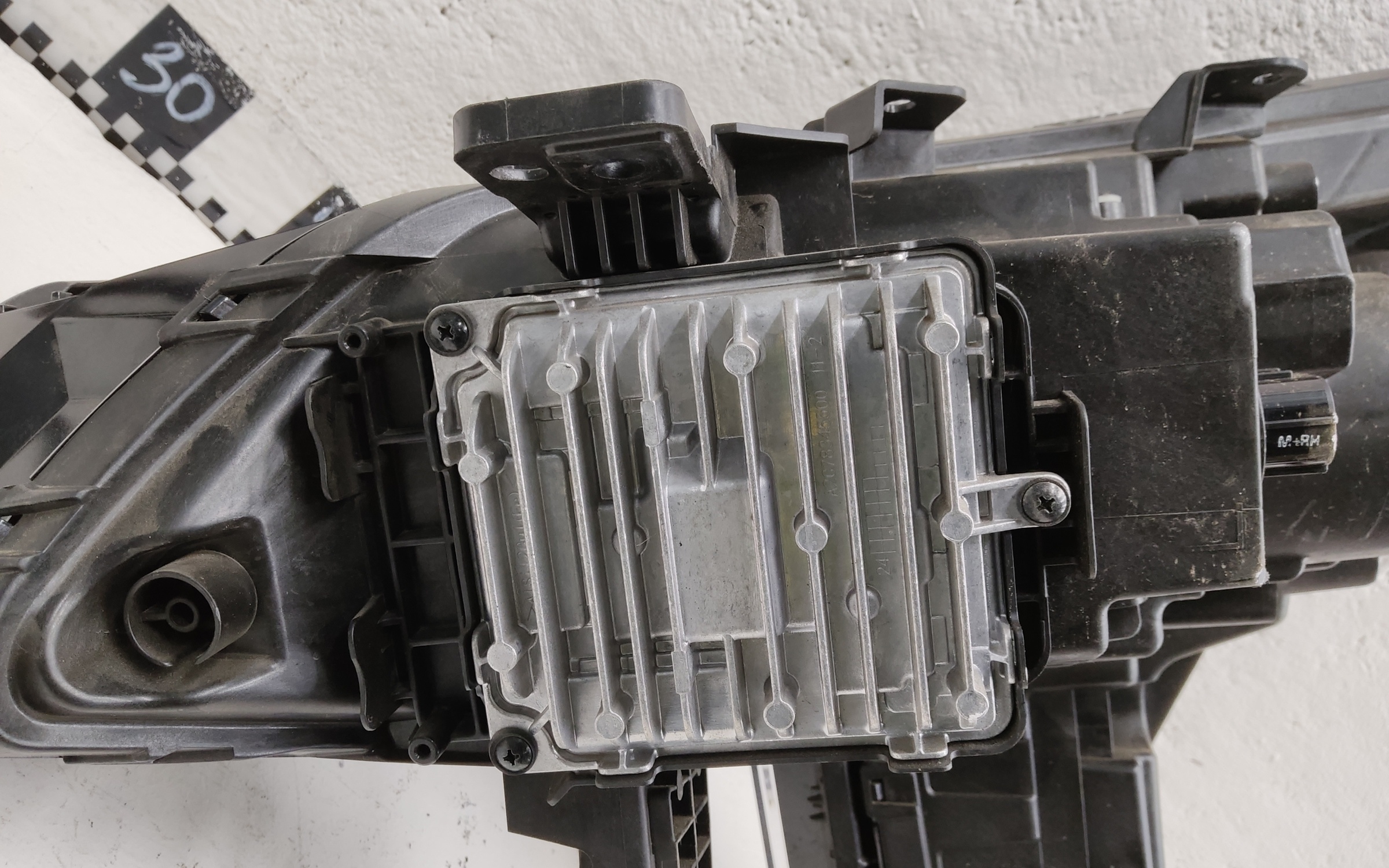 Фара передняя правая Geely Cityray LED