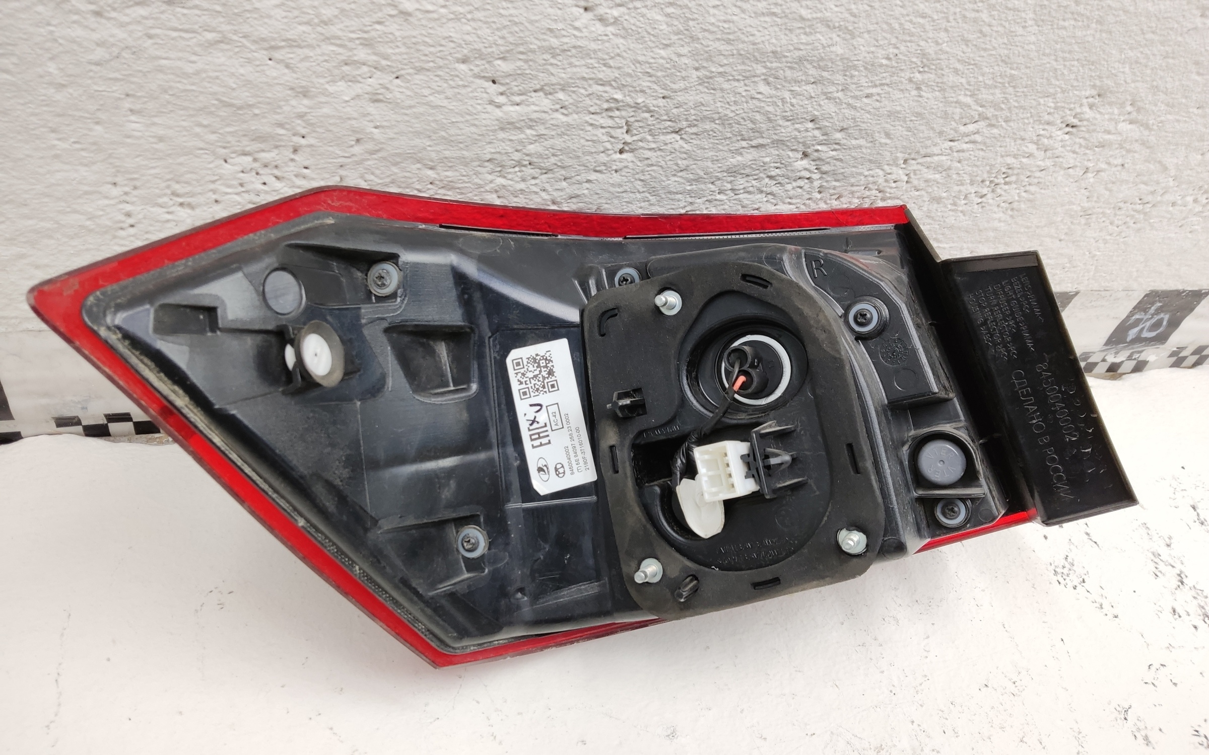 Фонарь задний правый наружный Lada Vesta Sedan Restail LED