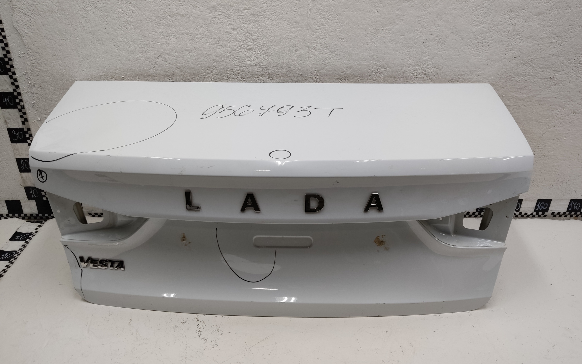 Крышка багажника Lada Vesta Restail Sedan