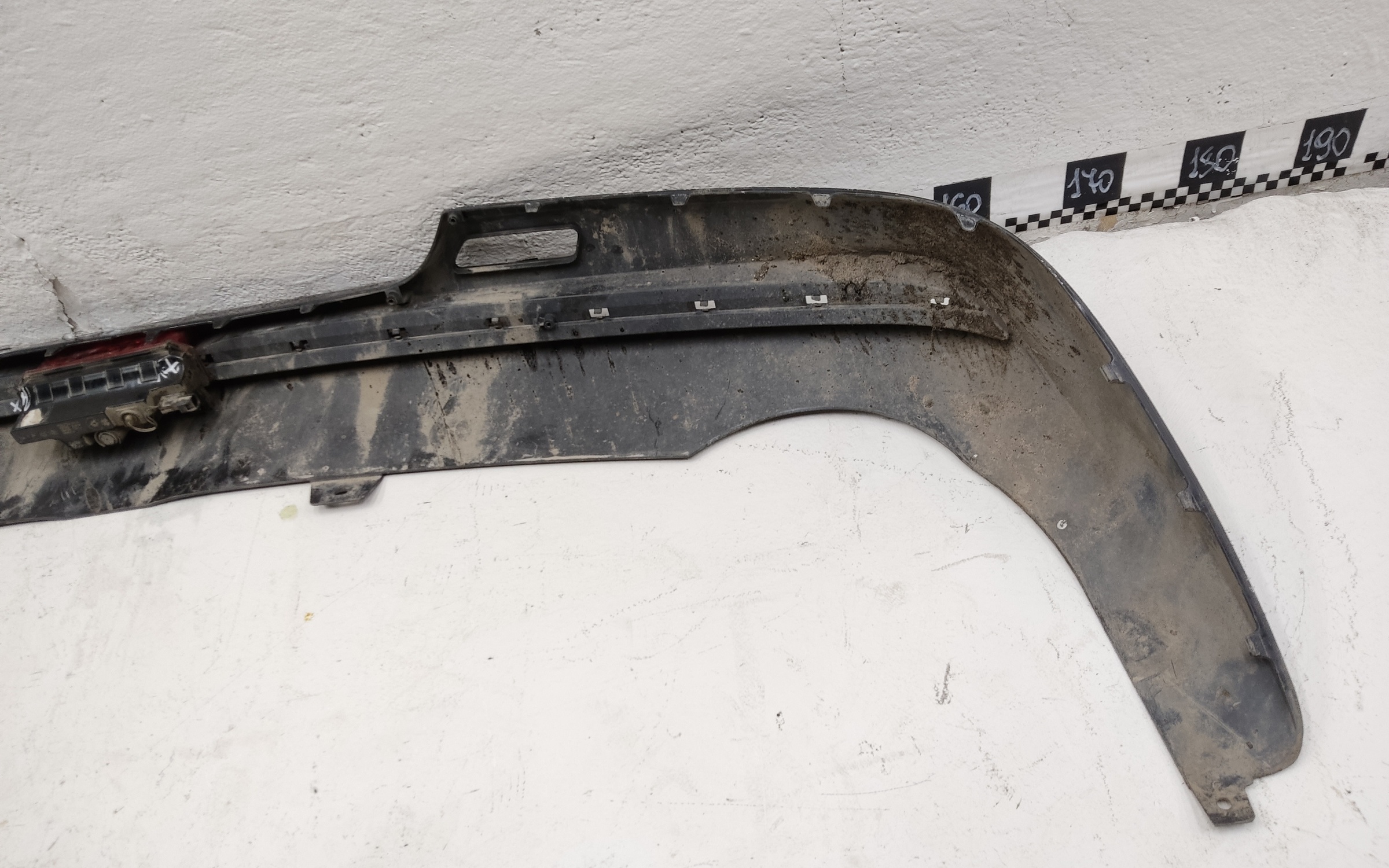 Юбка заднего бампера Genesis GV80