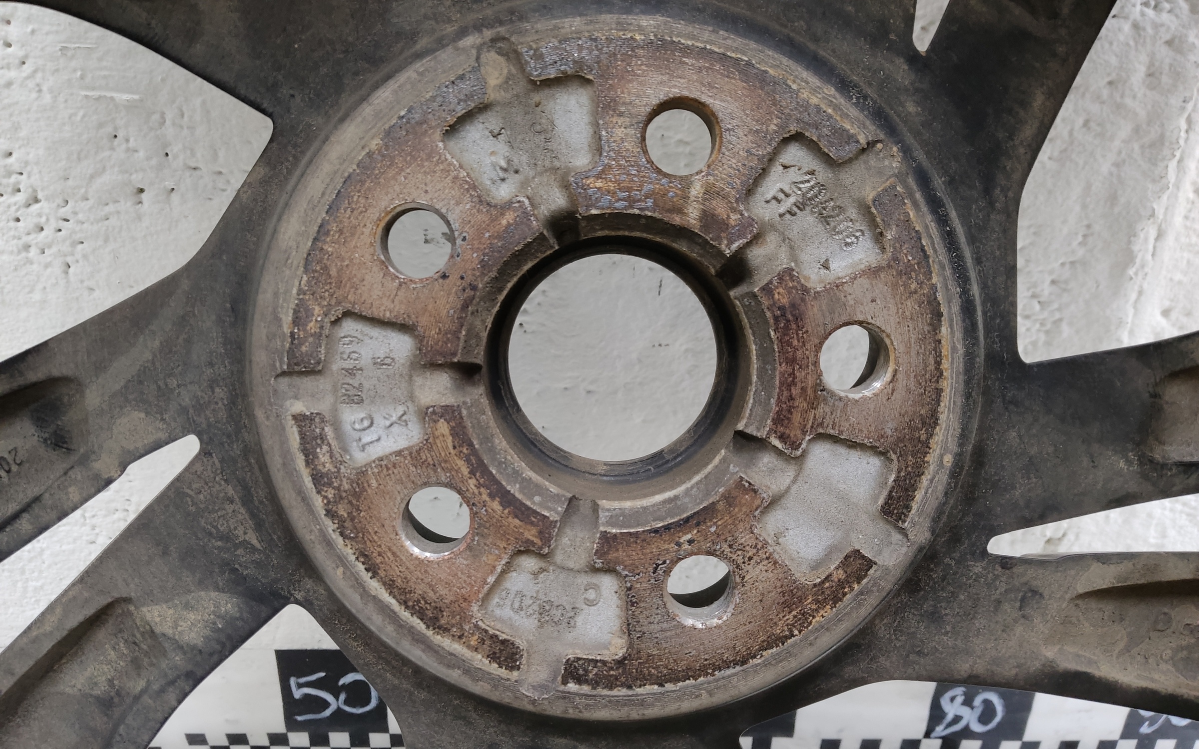 Диск колеса литой Geely Monjaro R20