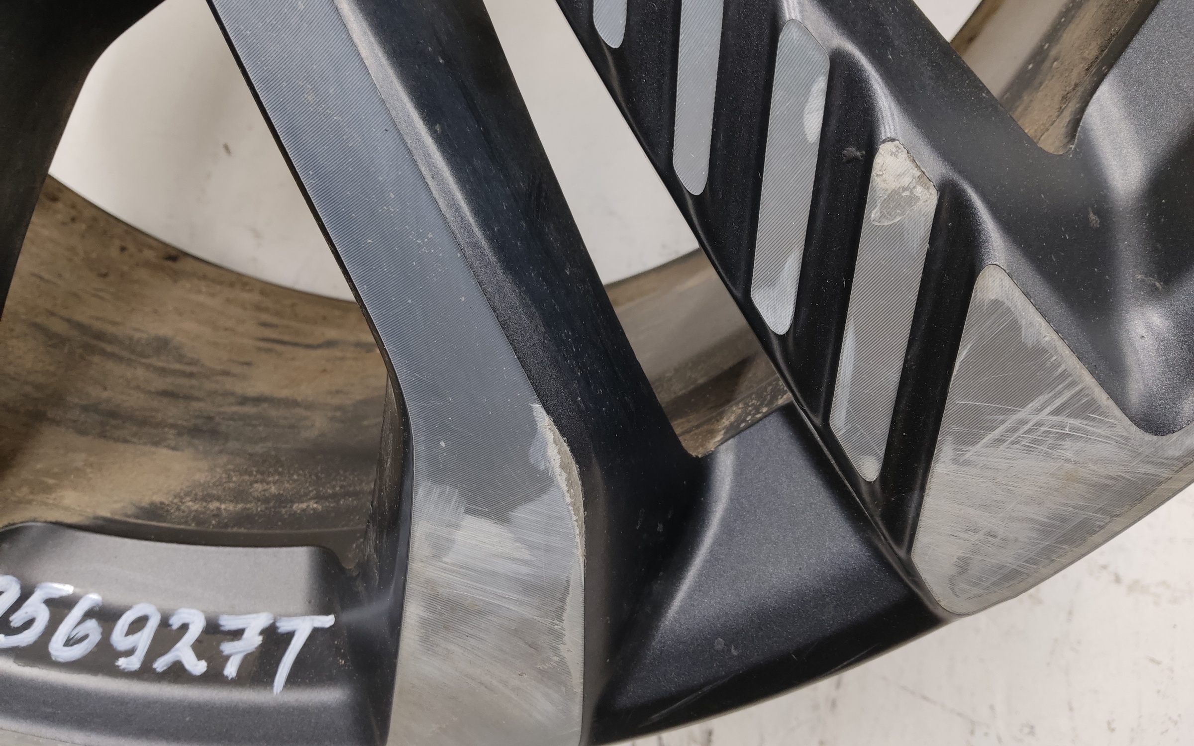 Диск колеса литой Geely Monjaro R20