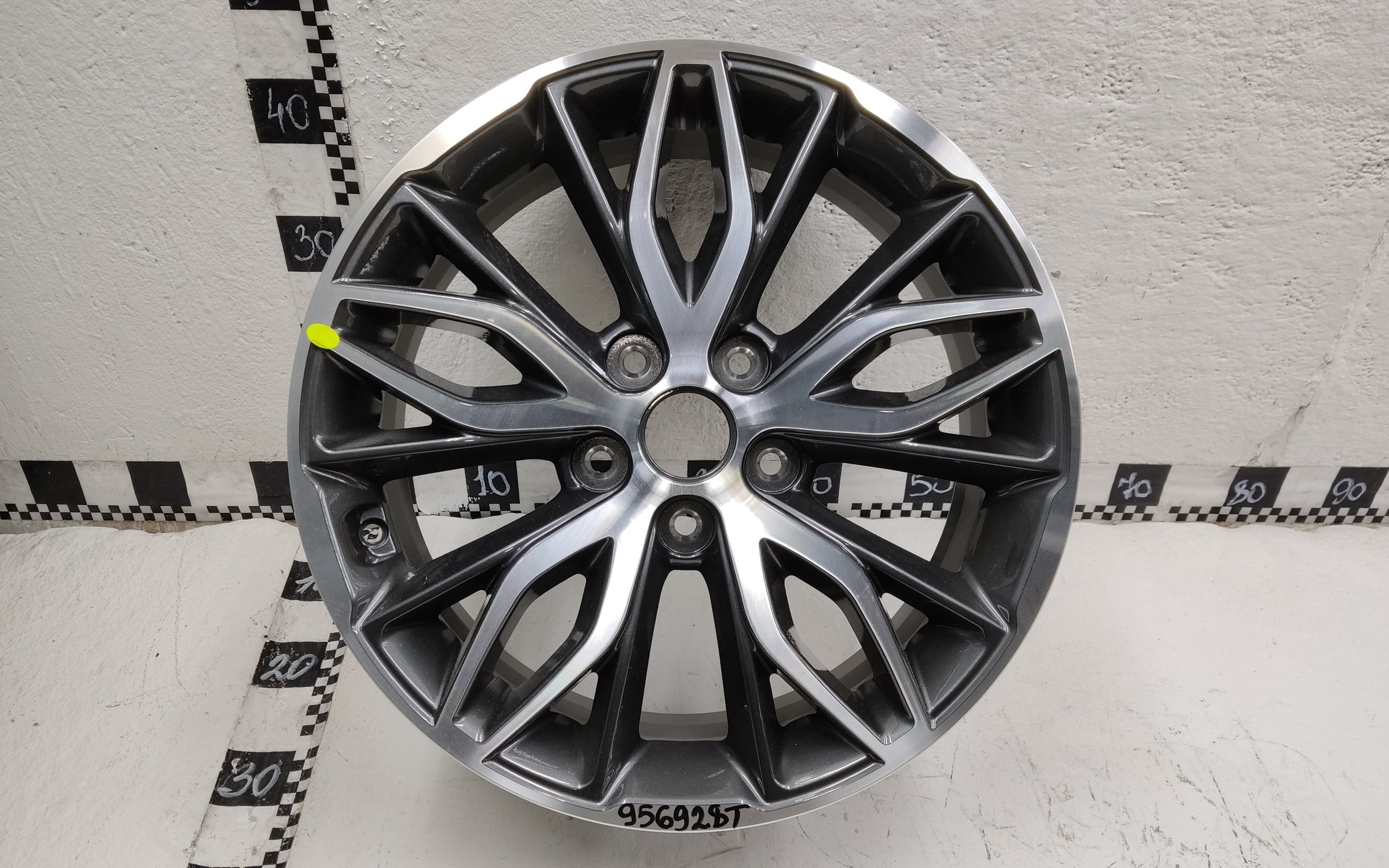 Диск колеса литой Kia K5 3 R17