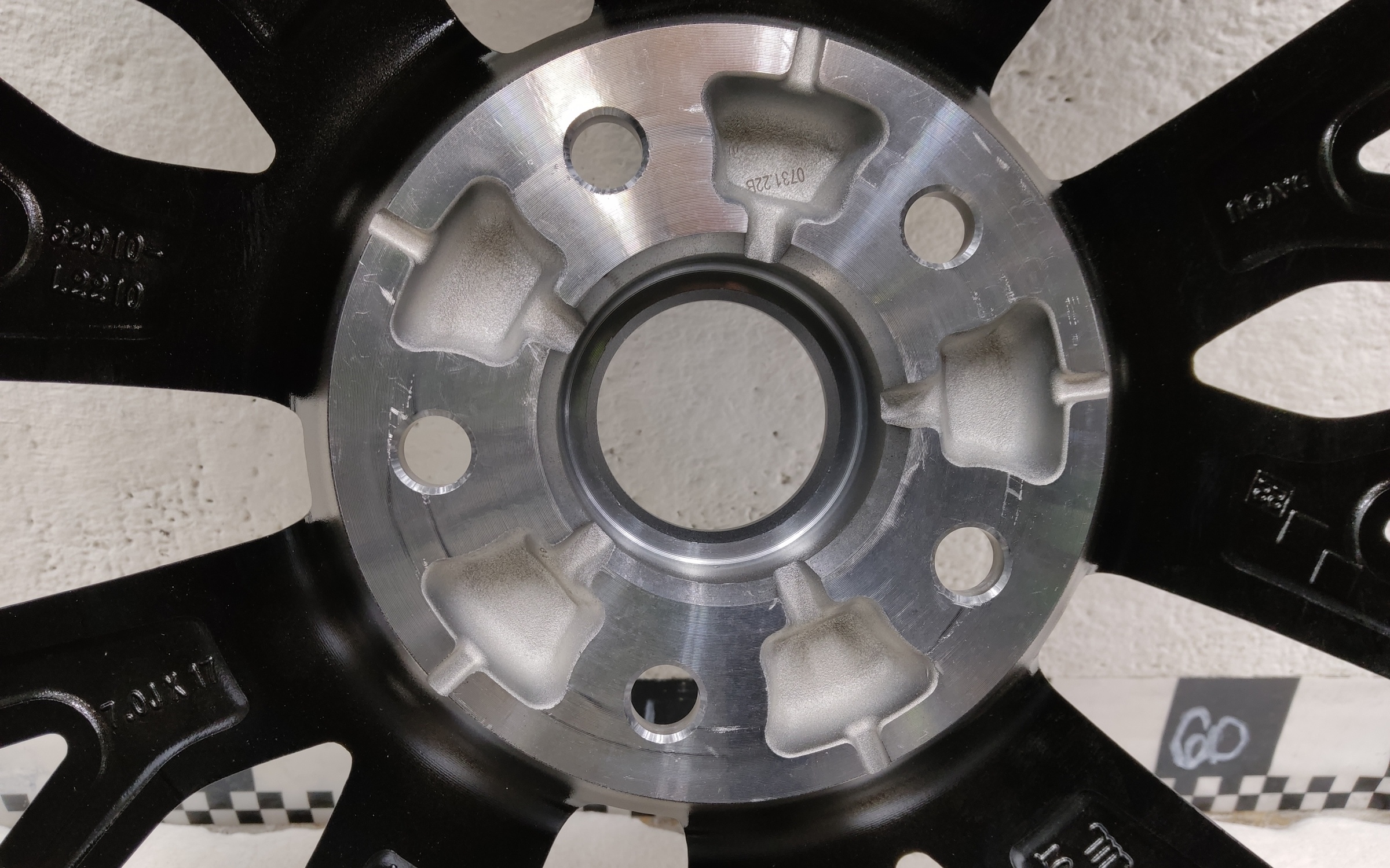 Диск колеса литой Kia K5 3 R17