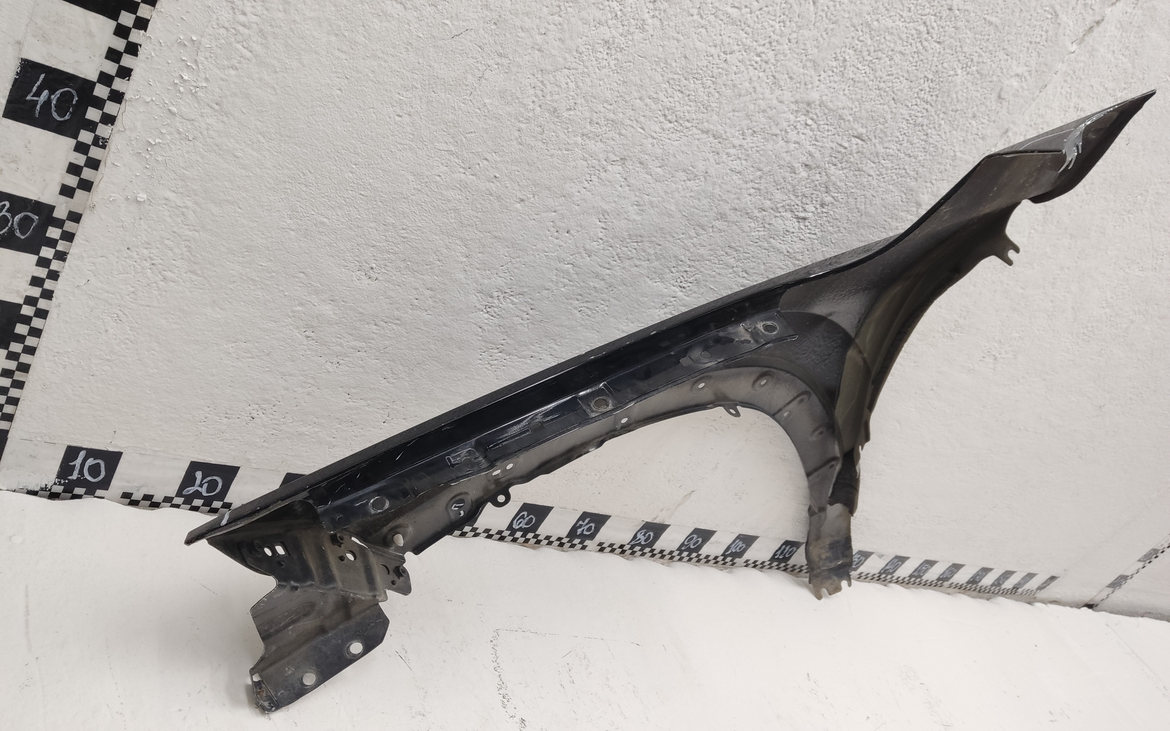 Крыло переднее правое Geely Atlas 2