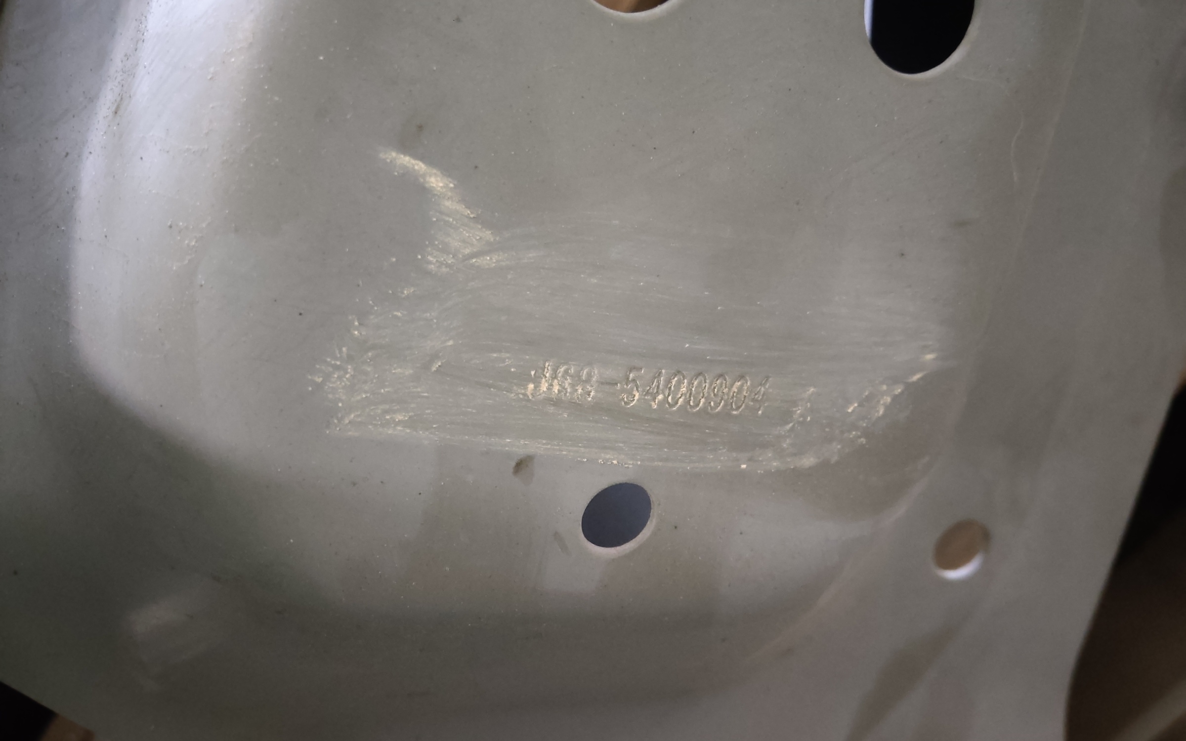 Боковая панель кузова правая Chery Tiggo 4