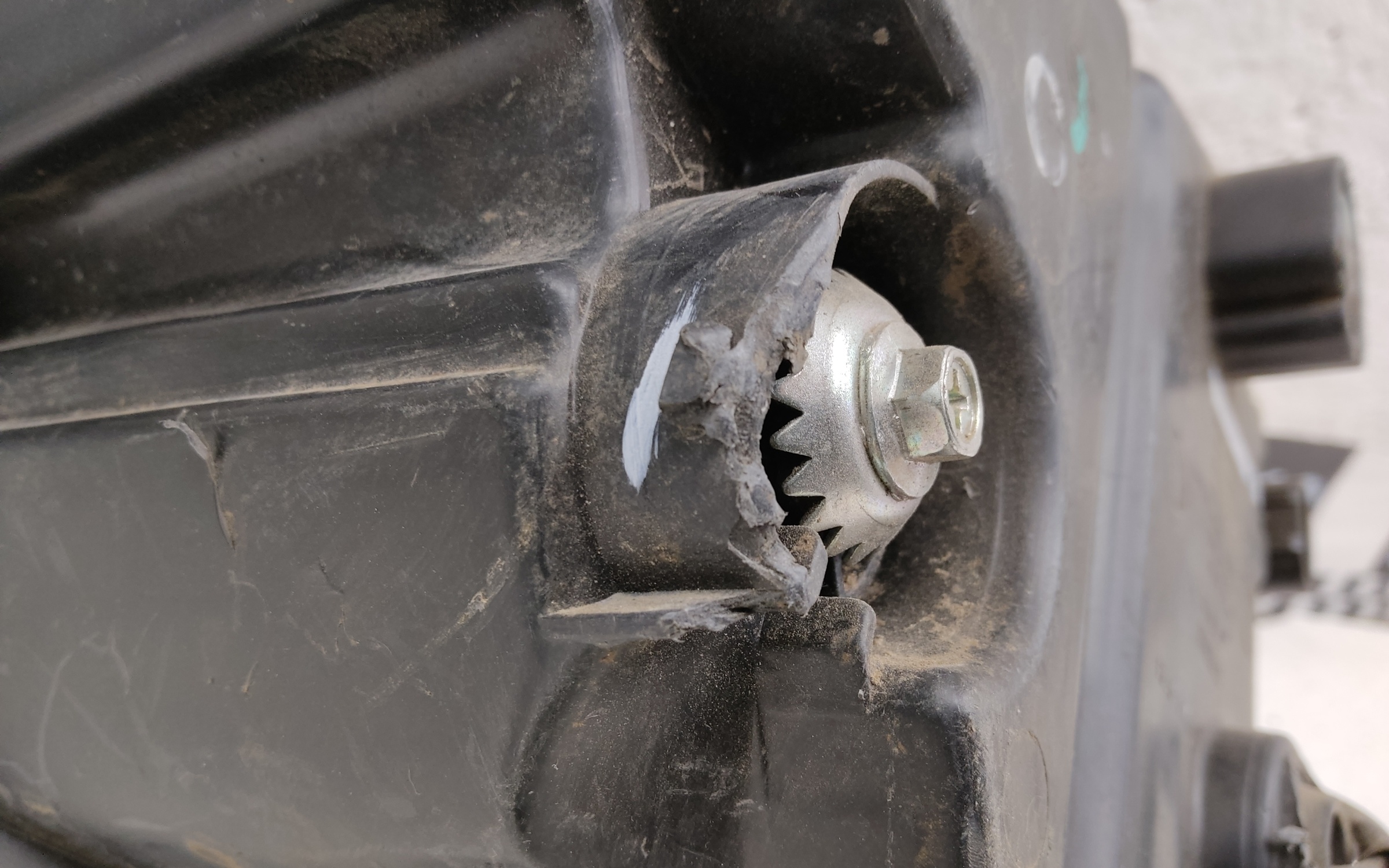 Фара ПТФ передняя правая Hongqi HS5 LED