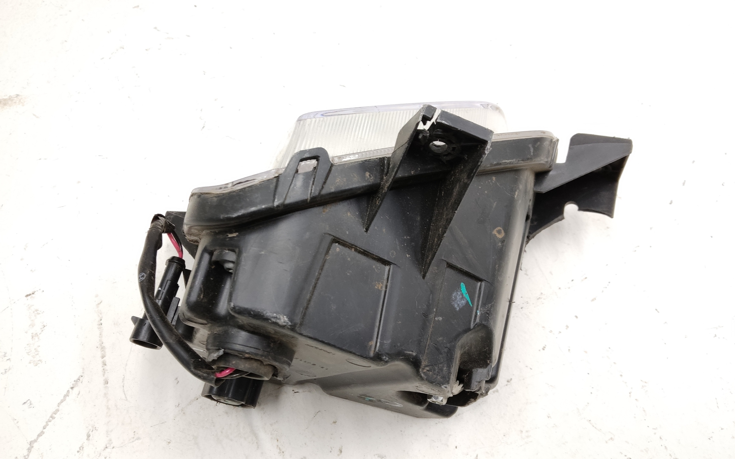 Фара ПТФ передняя правая Hongqi HS5 LED