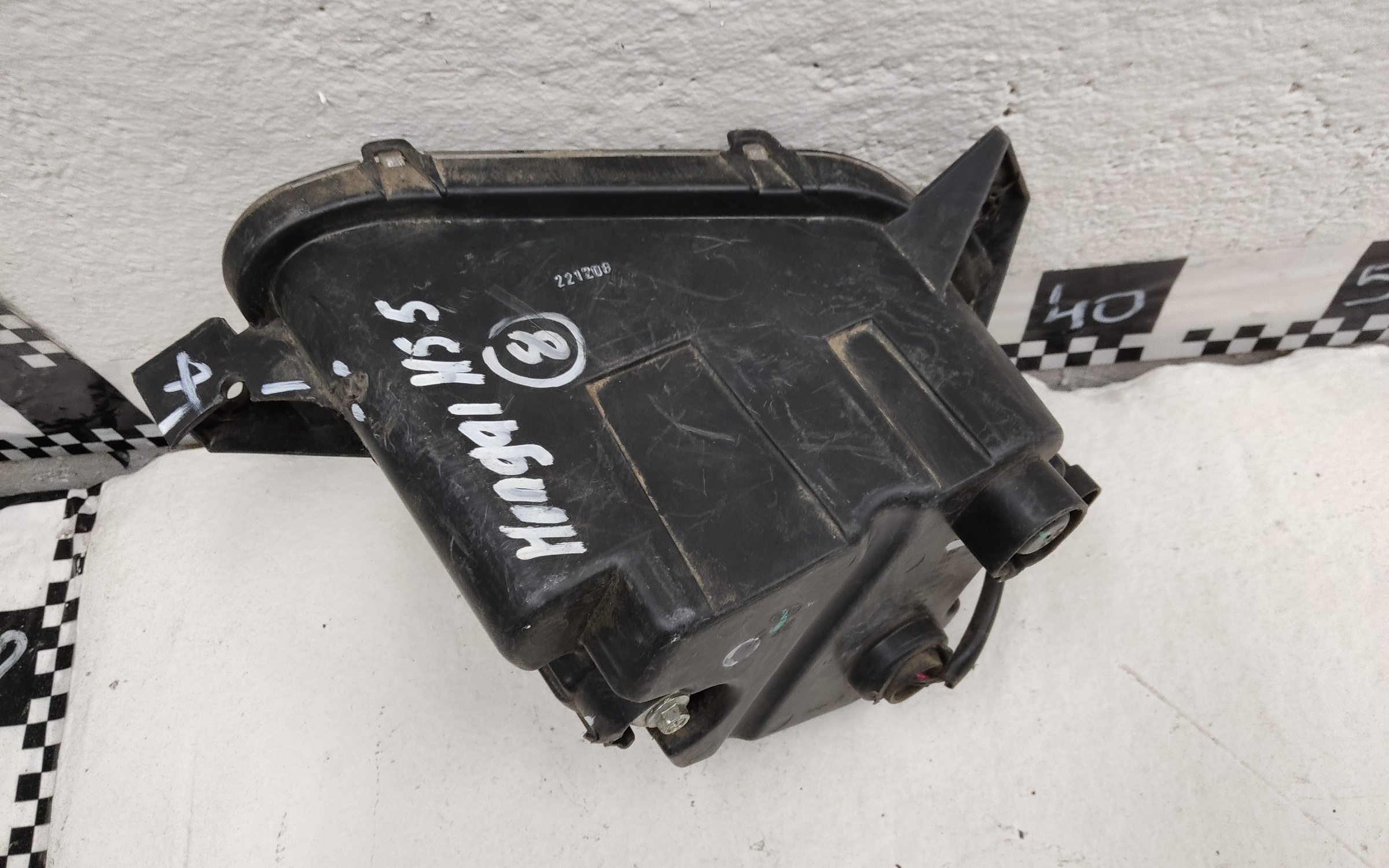 Фара ПТФ передняя правая Hongqi HS5 LED