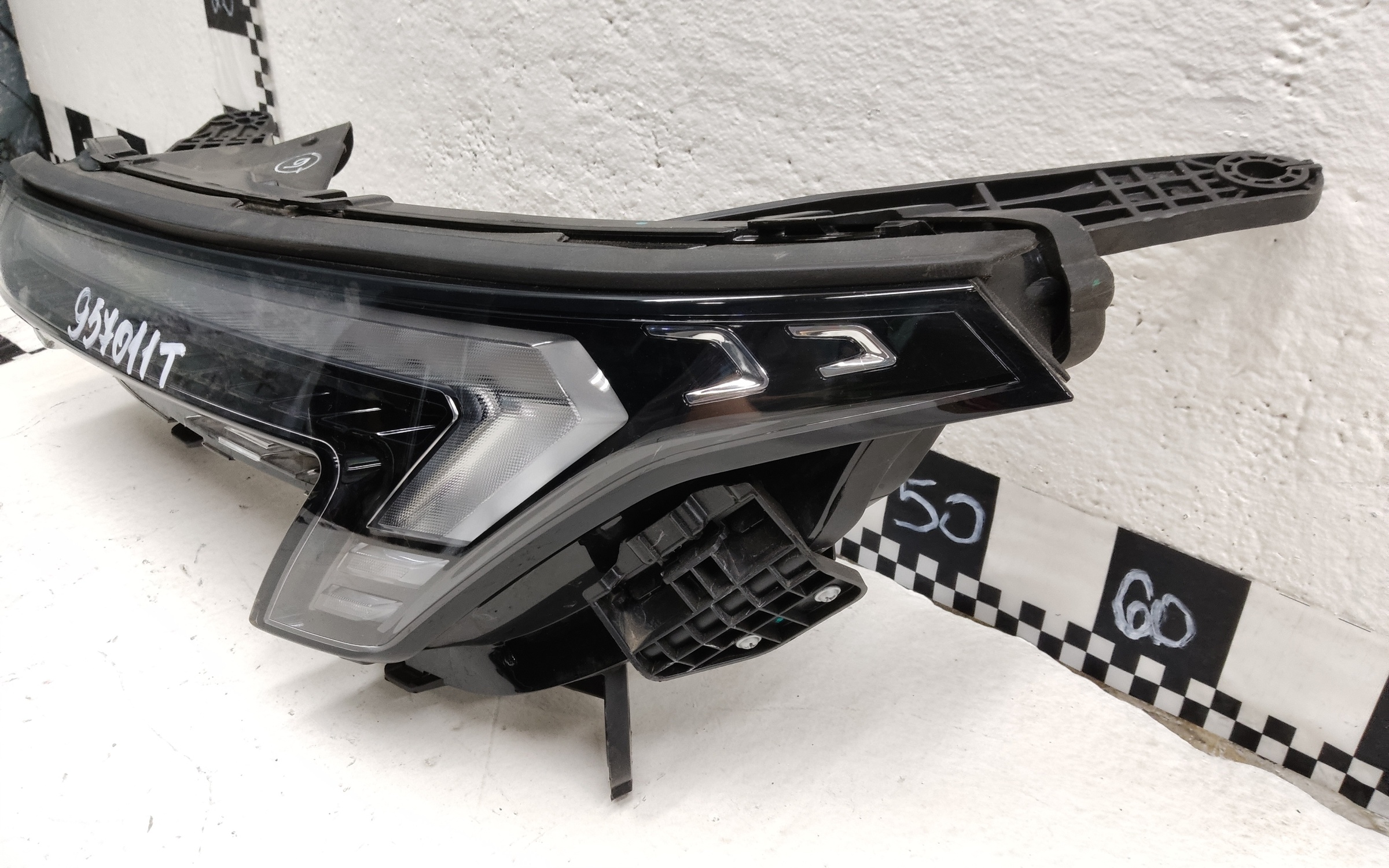 Фара ДХО передняя левая Москвич 3