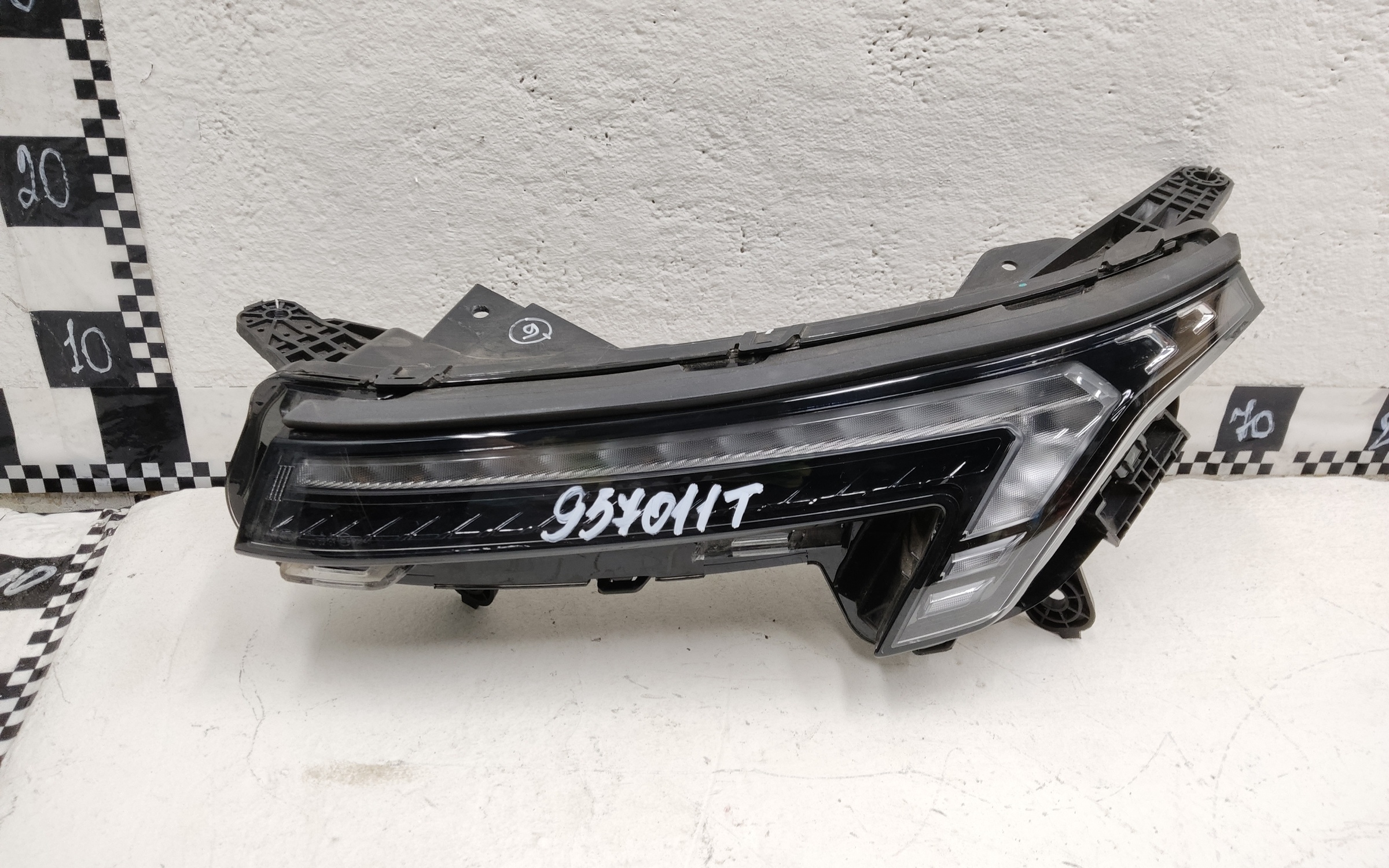 Фара ДХО передняя левая Москвич 3