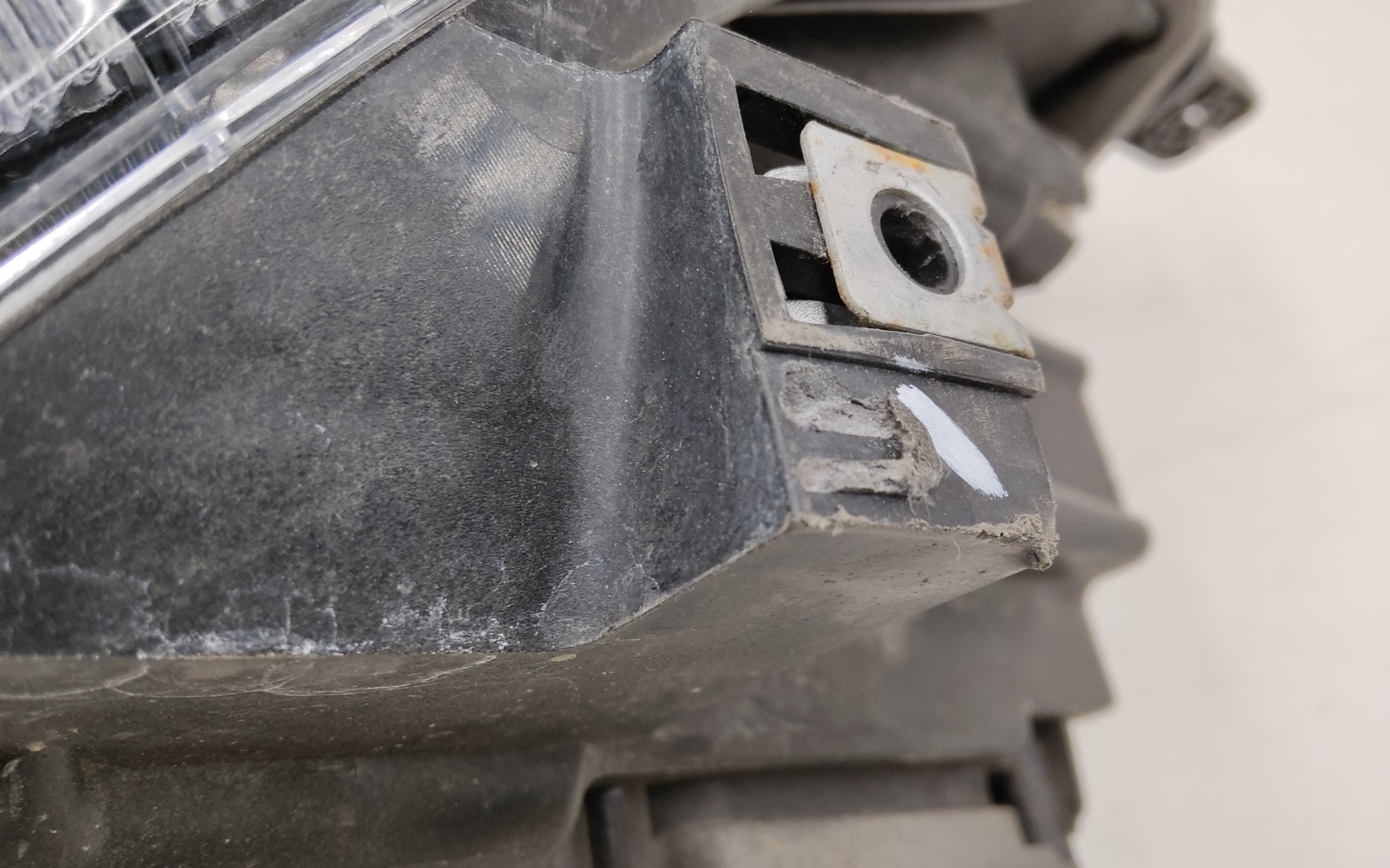 Фара передняя левая Chery Tiggo 8 Pro LED 10 контактов