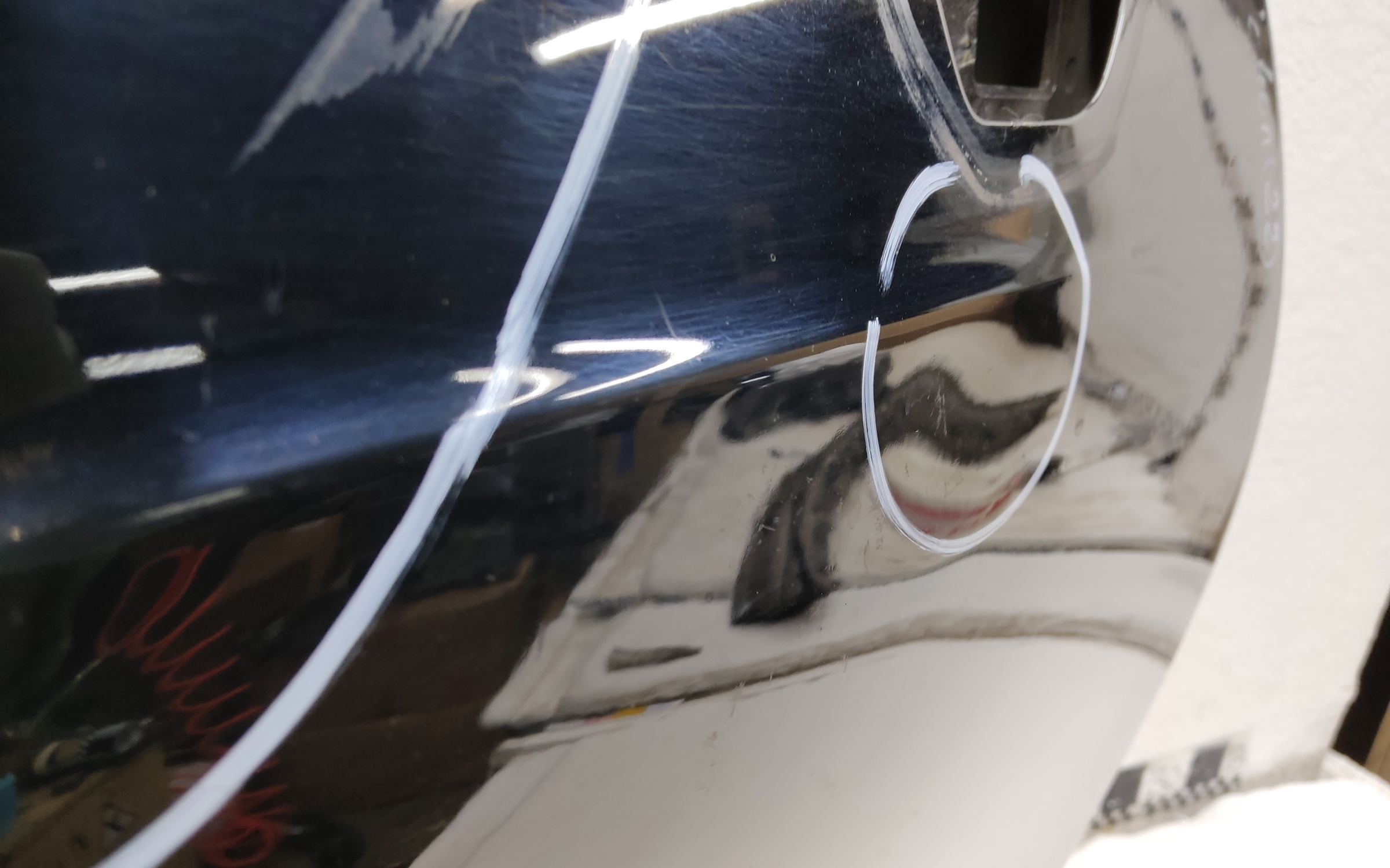 Дверь передняя правая Haval Jolion без молдинга