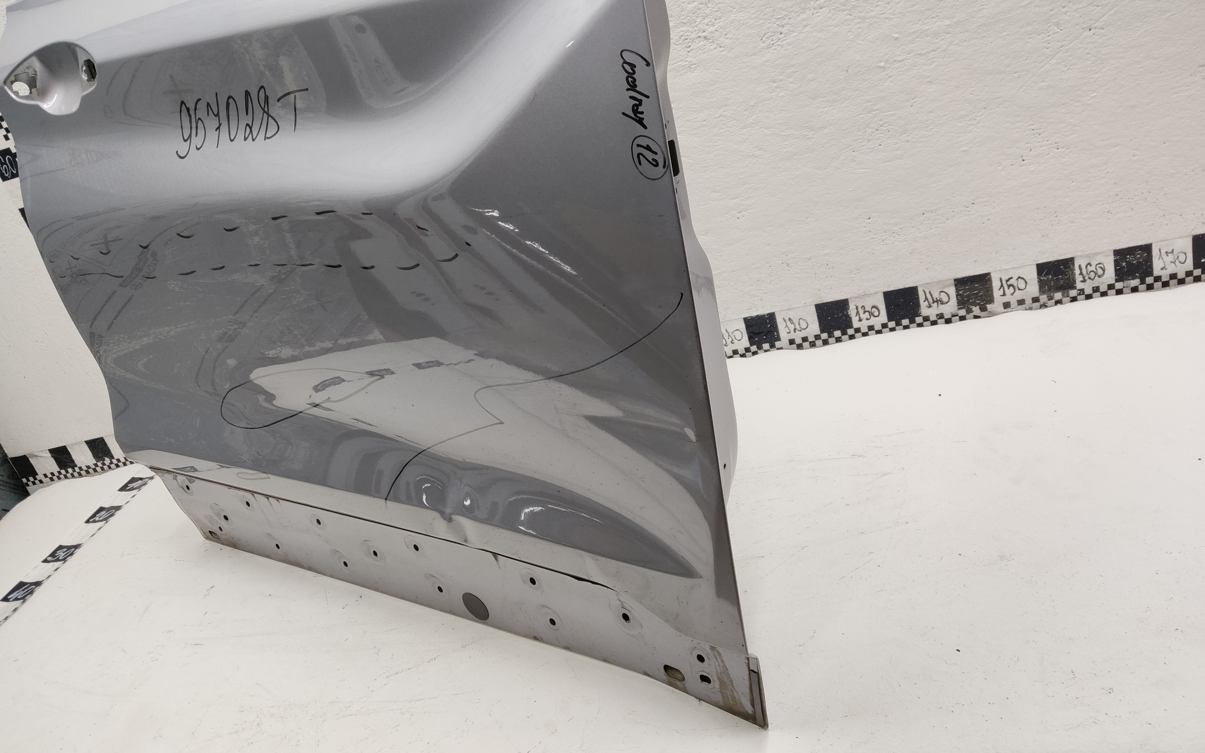 Дверь передняя правая Geely Coolray
