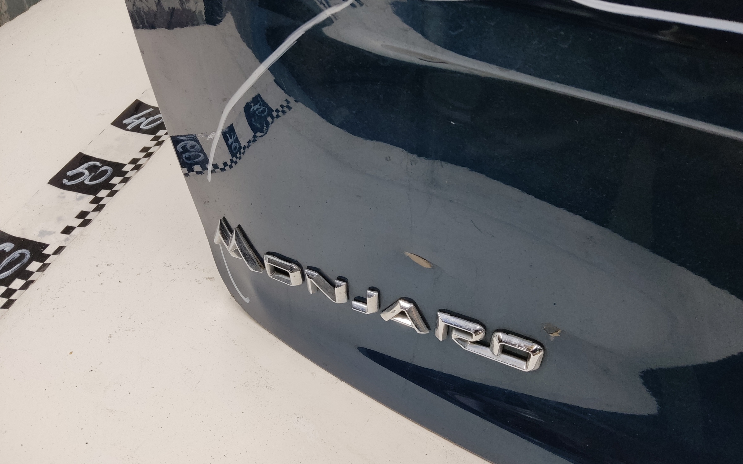 Крышка багажника Geely Monjaro