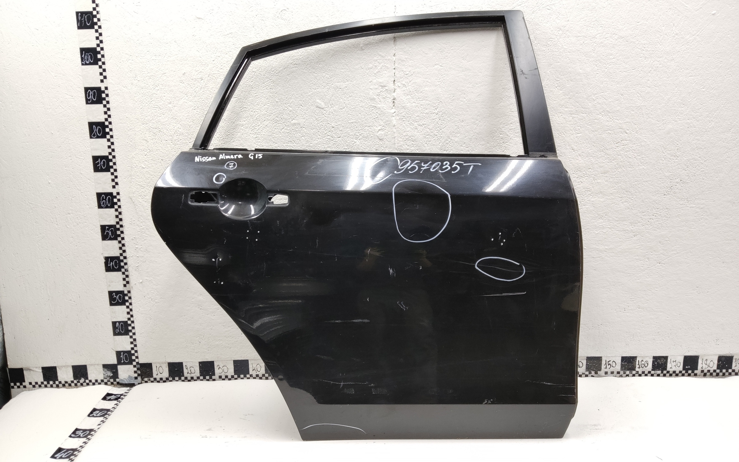 Дверь задняя правая Nissan Almera G15