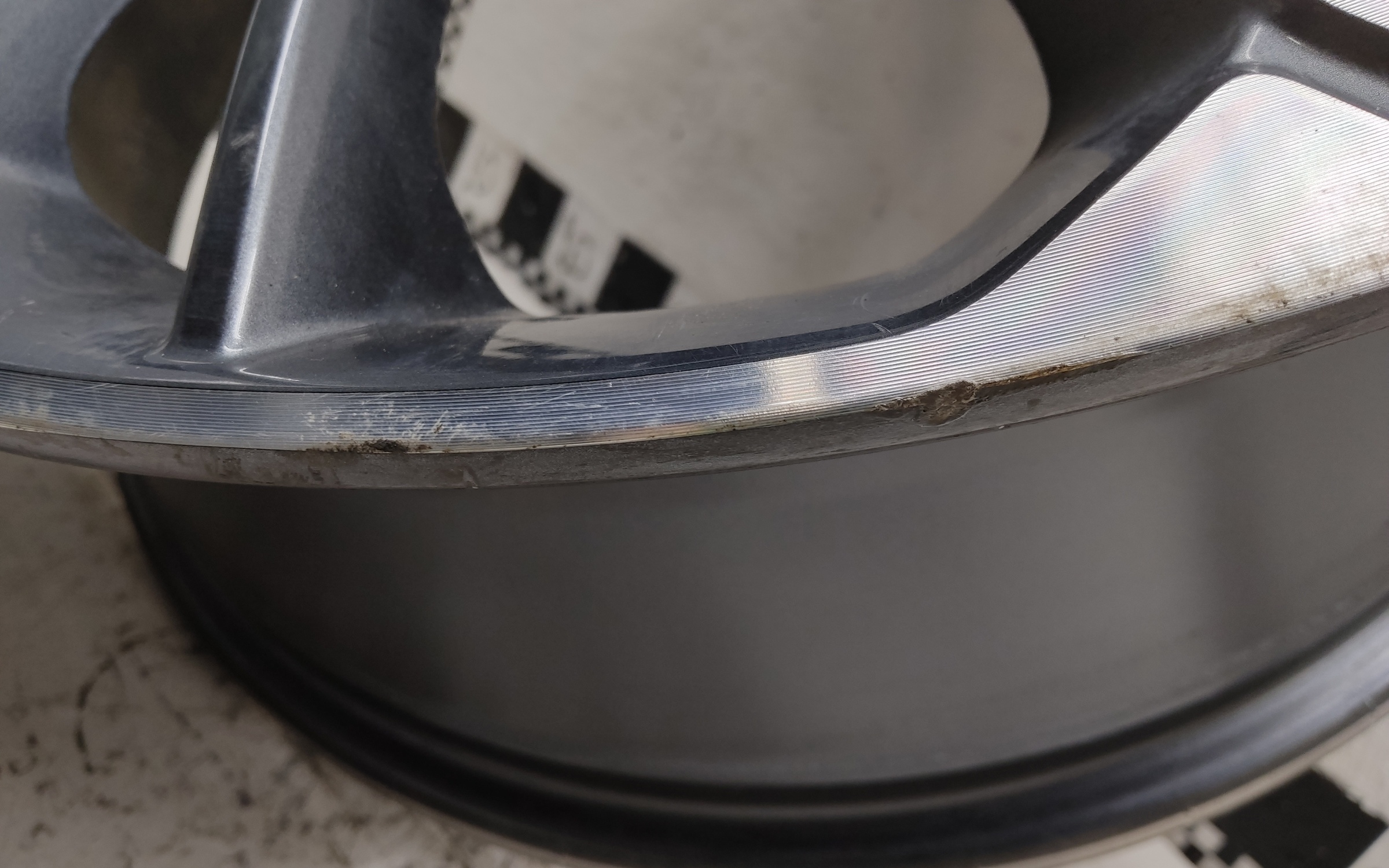 Диск колеса литой Geely Coolray R18