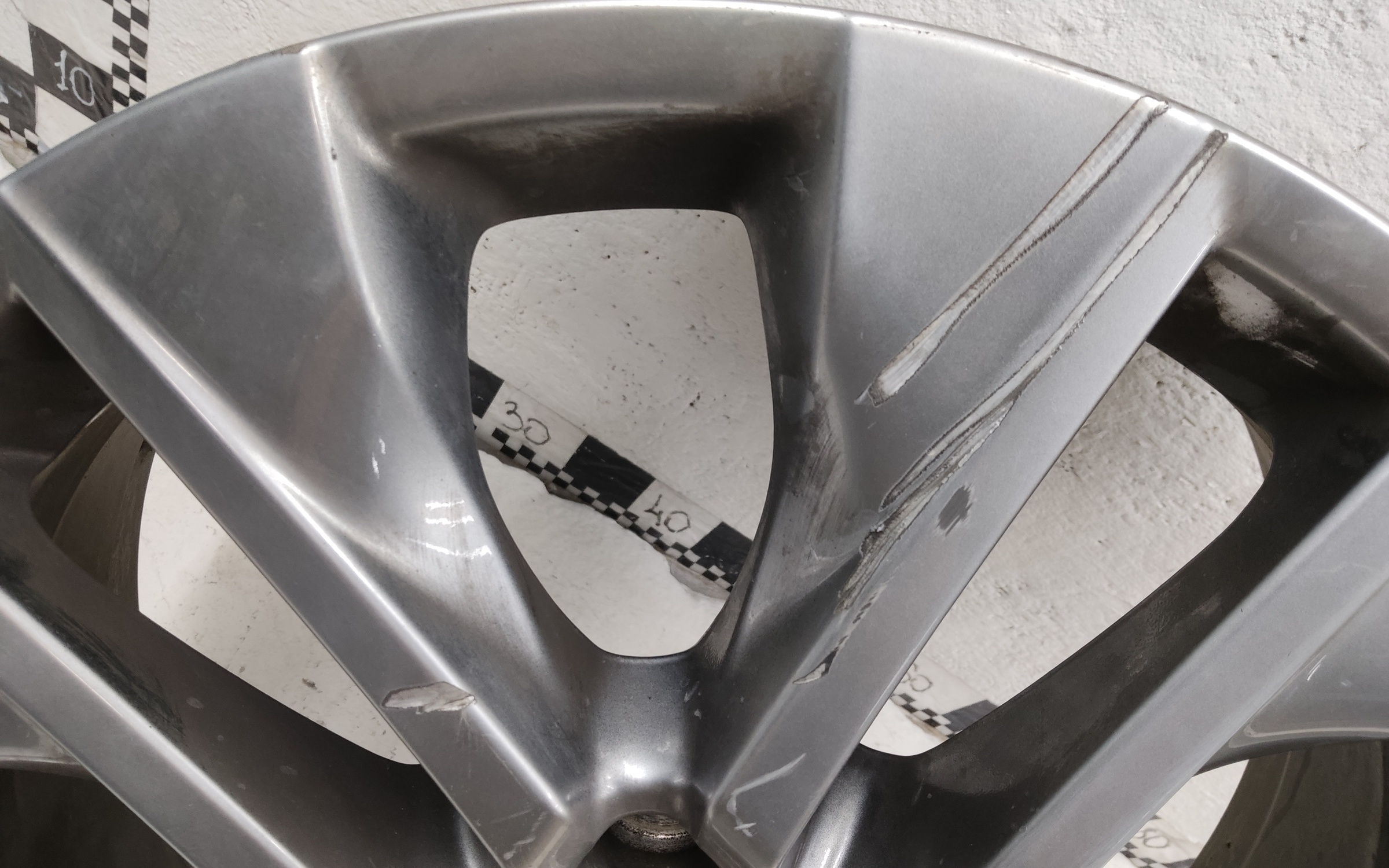 Диск колеса литой Toyota RAV4 CA40 Restail R19