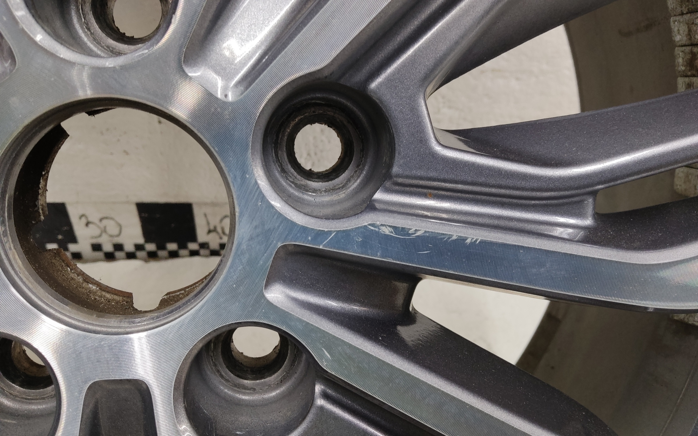 Диск колеса литой Geely Atlas Pro R18