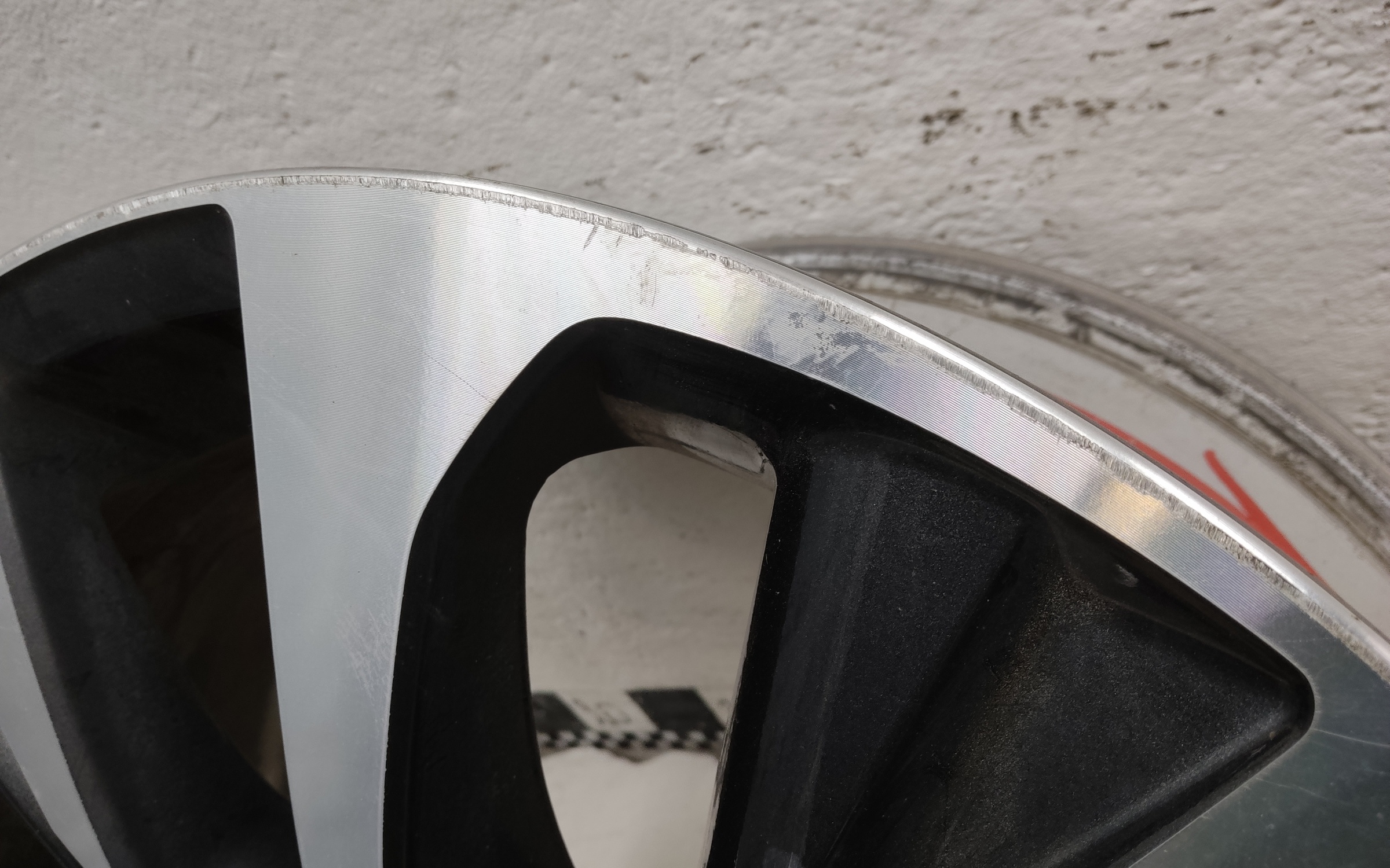 Диск колеса литой Lexus RX 4 Restail R18