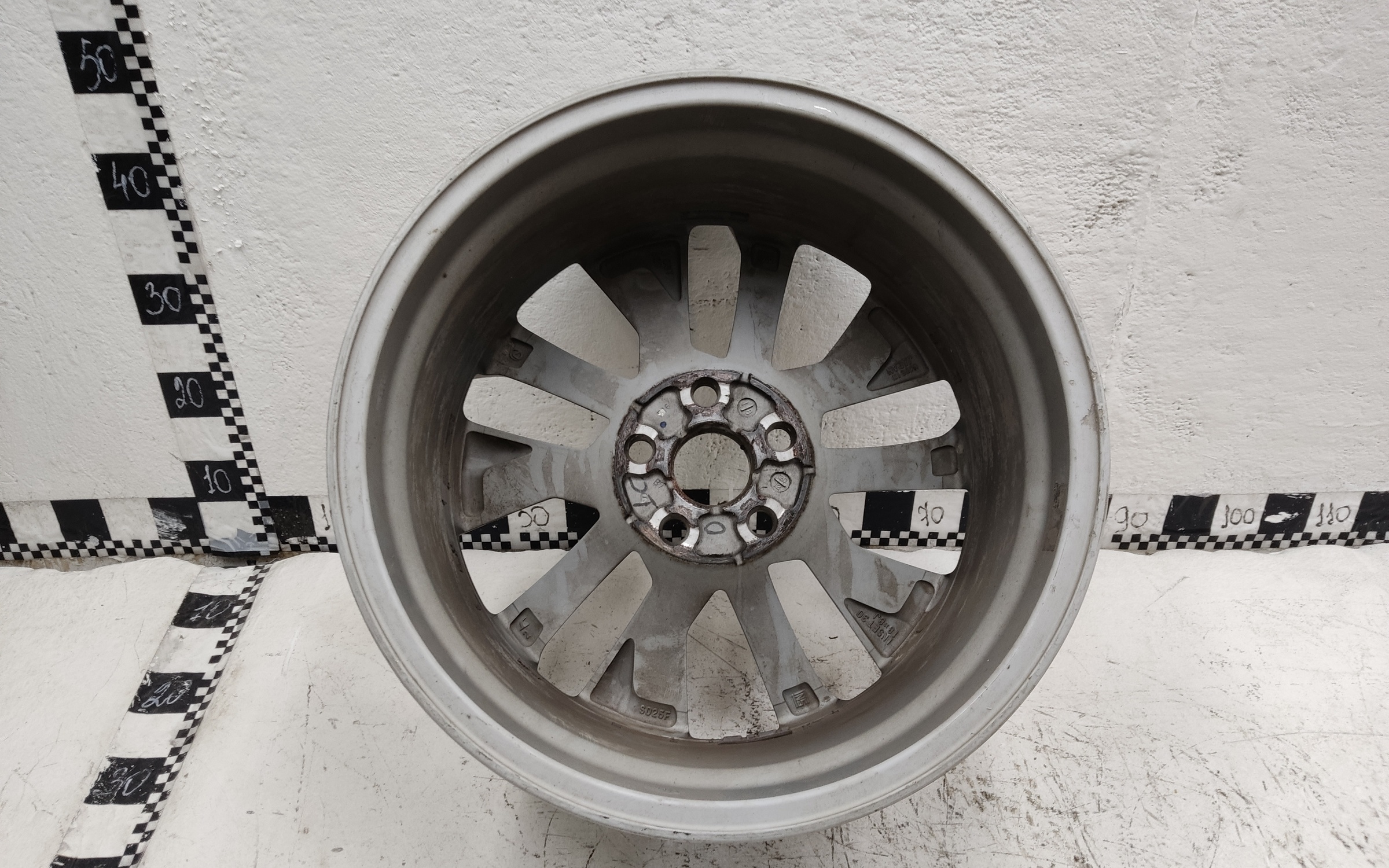 Диск колеса литой Lexus RX 4 Restail R18