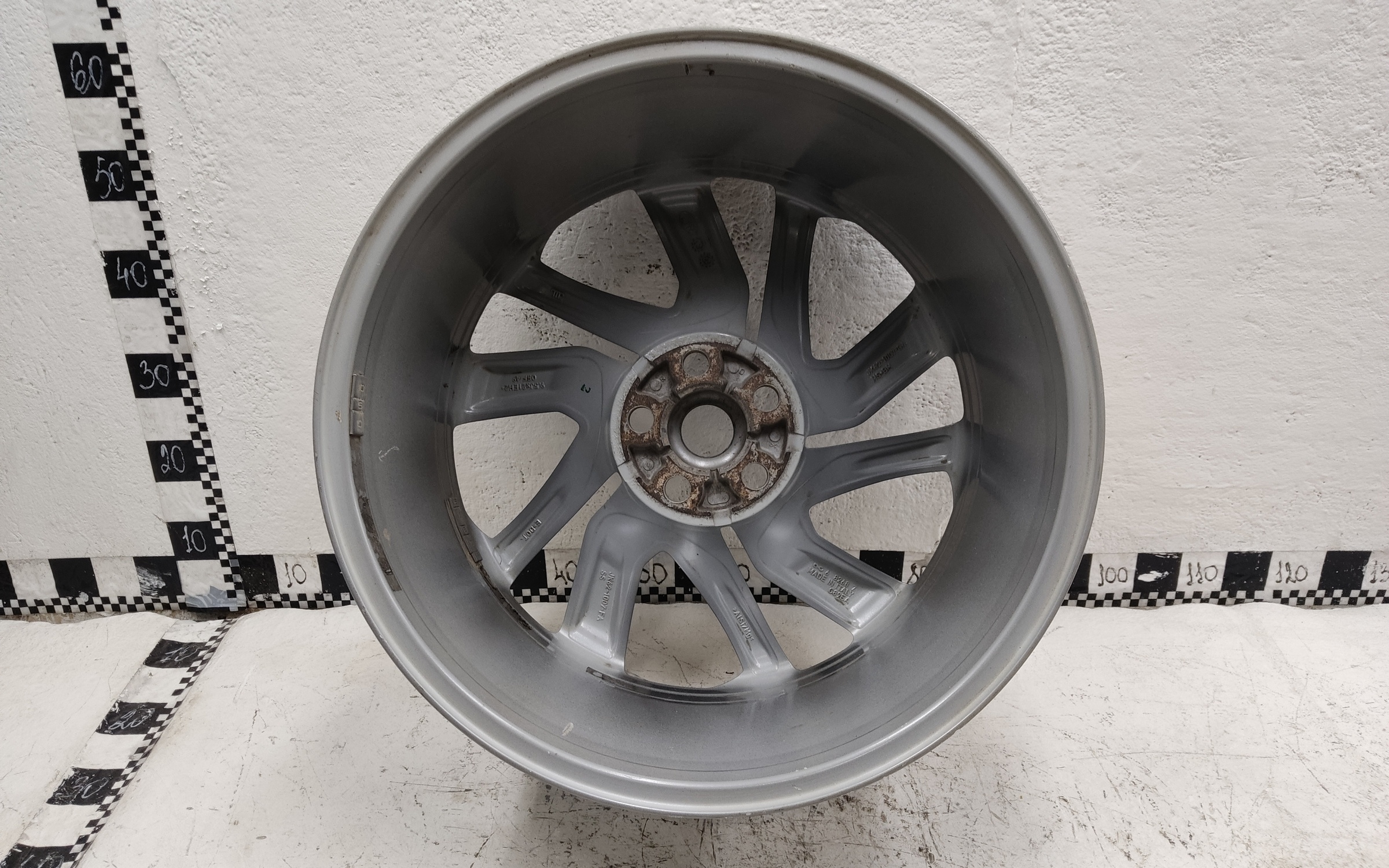 Диск колеса литой Land Rover Range Rover Sport 2 R21