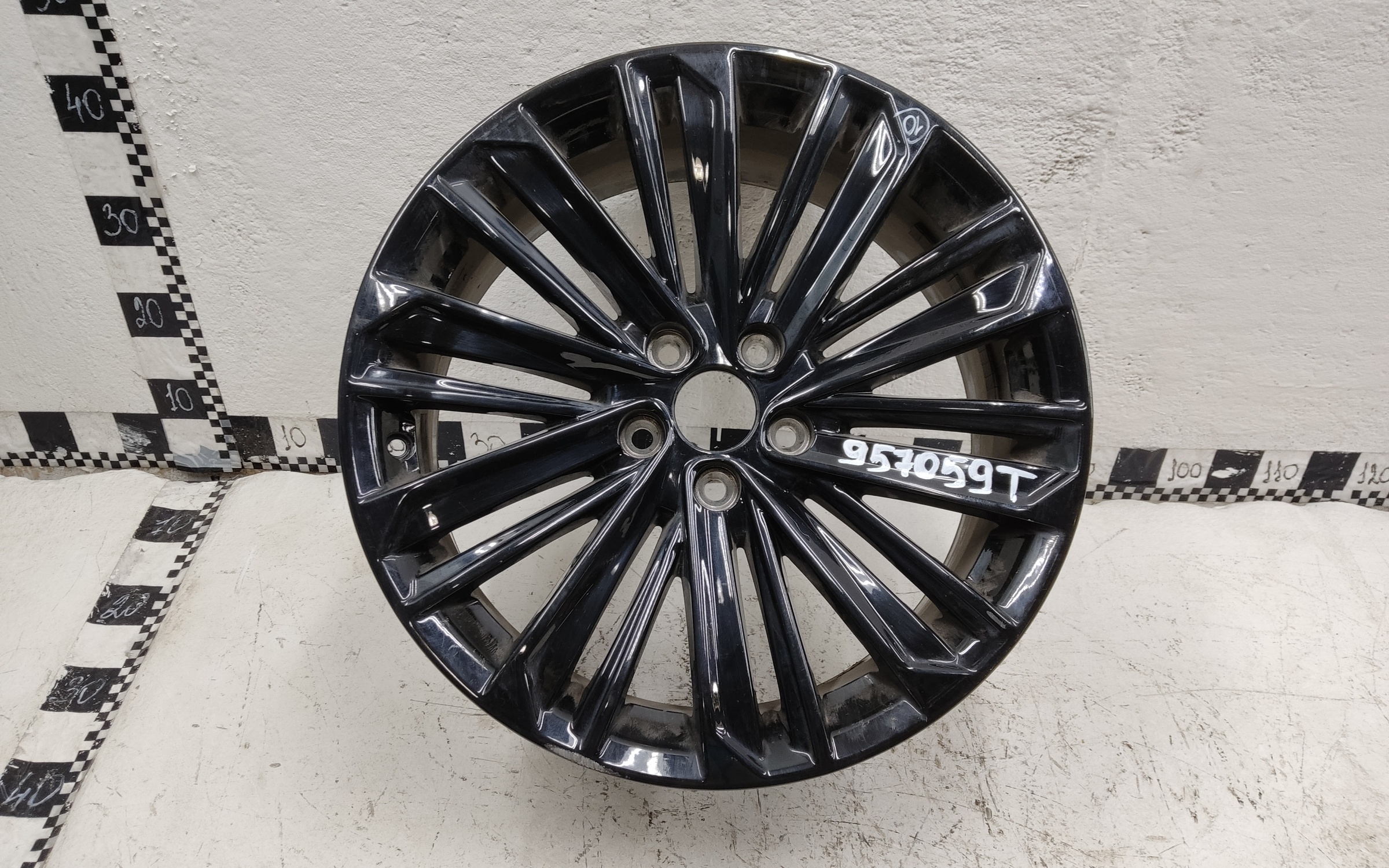 Диск колеса литой Geely Preface R18