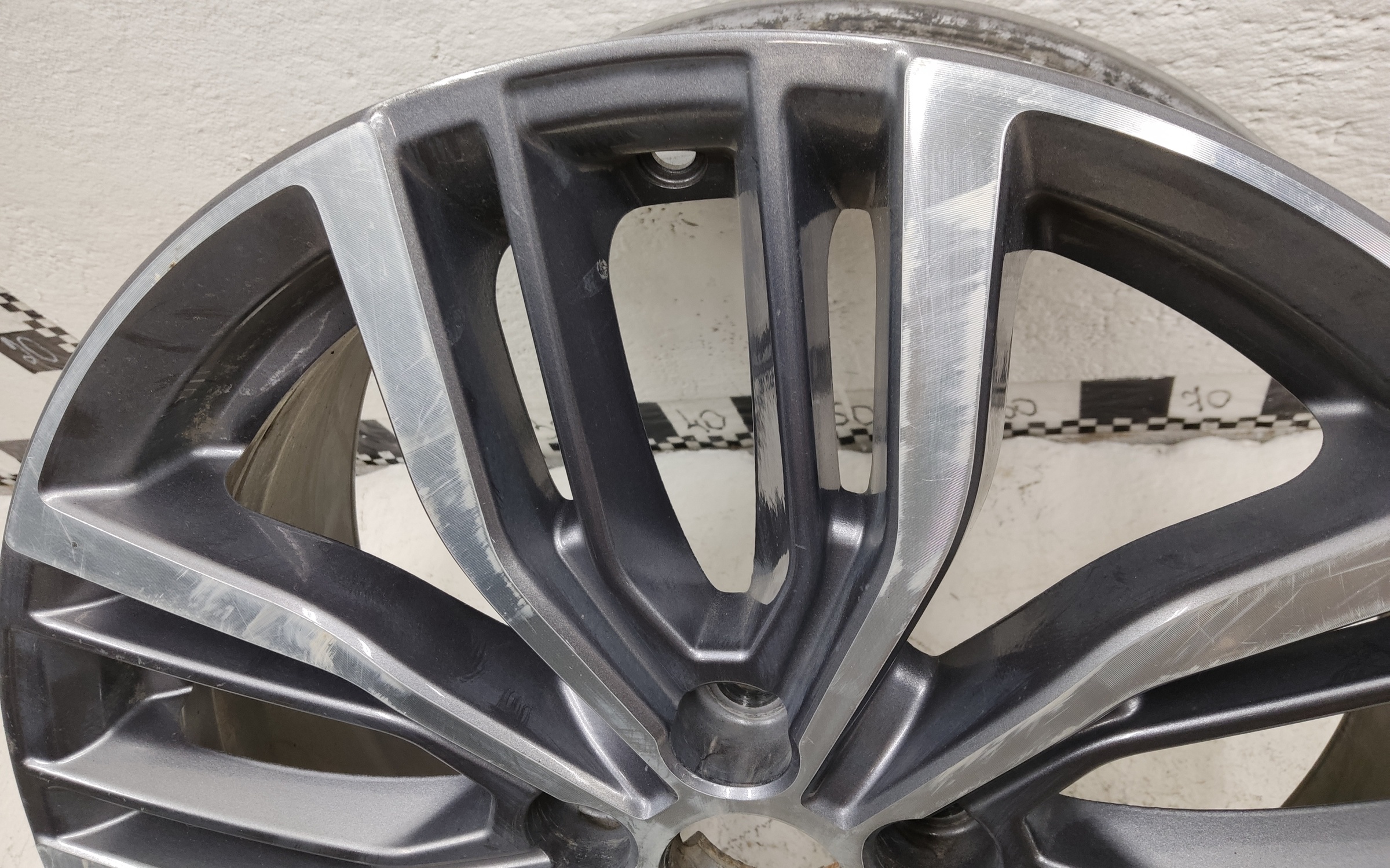 Диск колеса литой Geely Atlas Pro R18