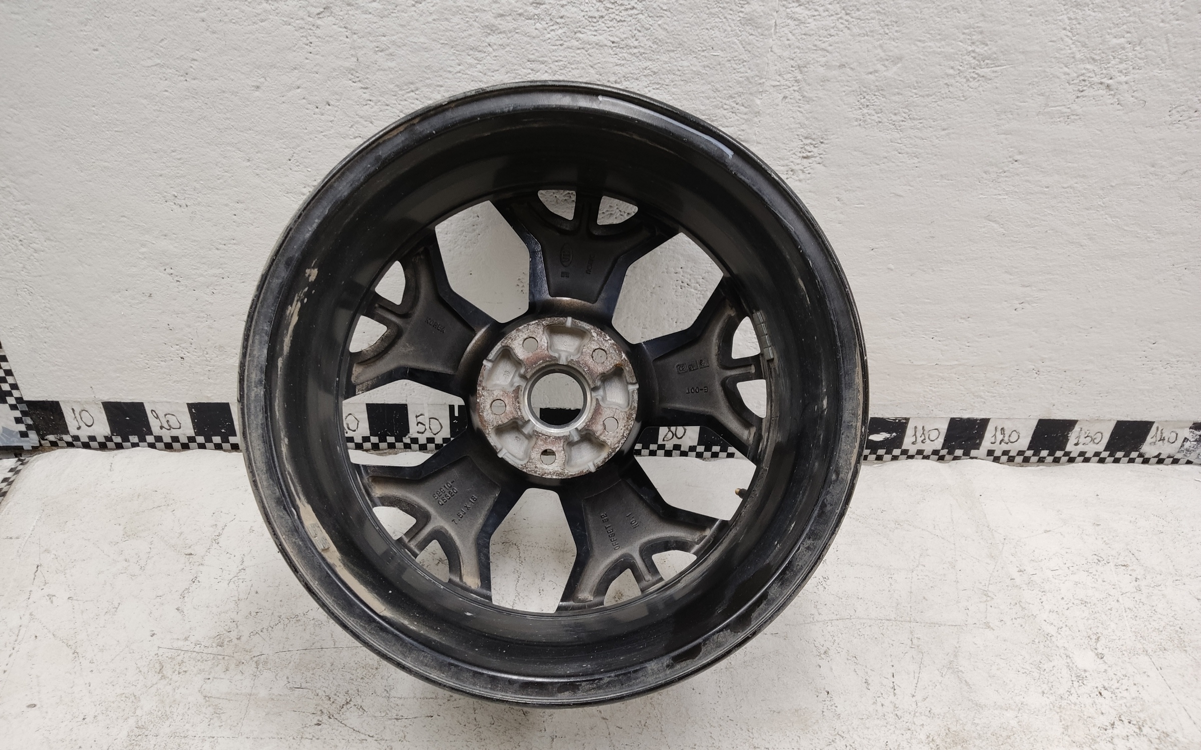 Диск колеса литой Kia Seltos R18