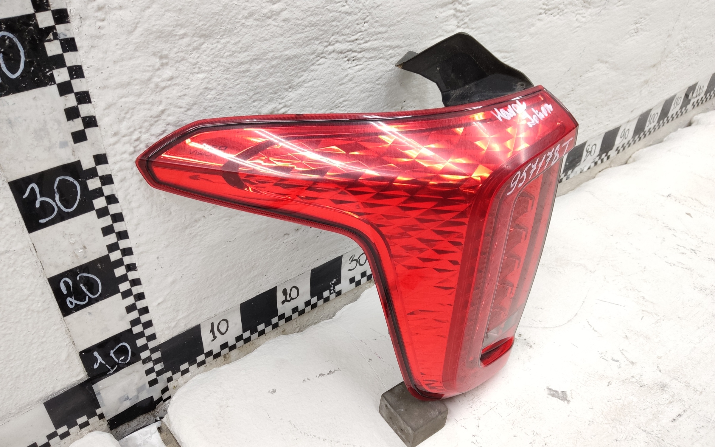 Фонарь задний левый наружный Haval Jolion LED