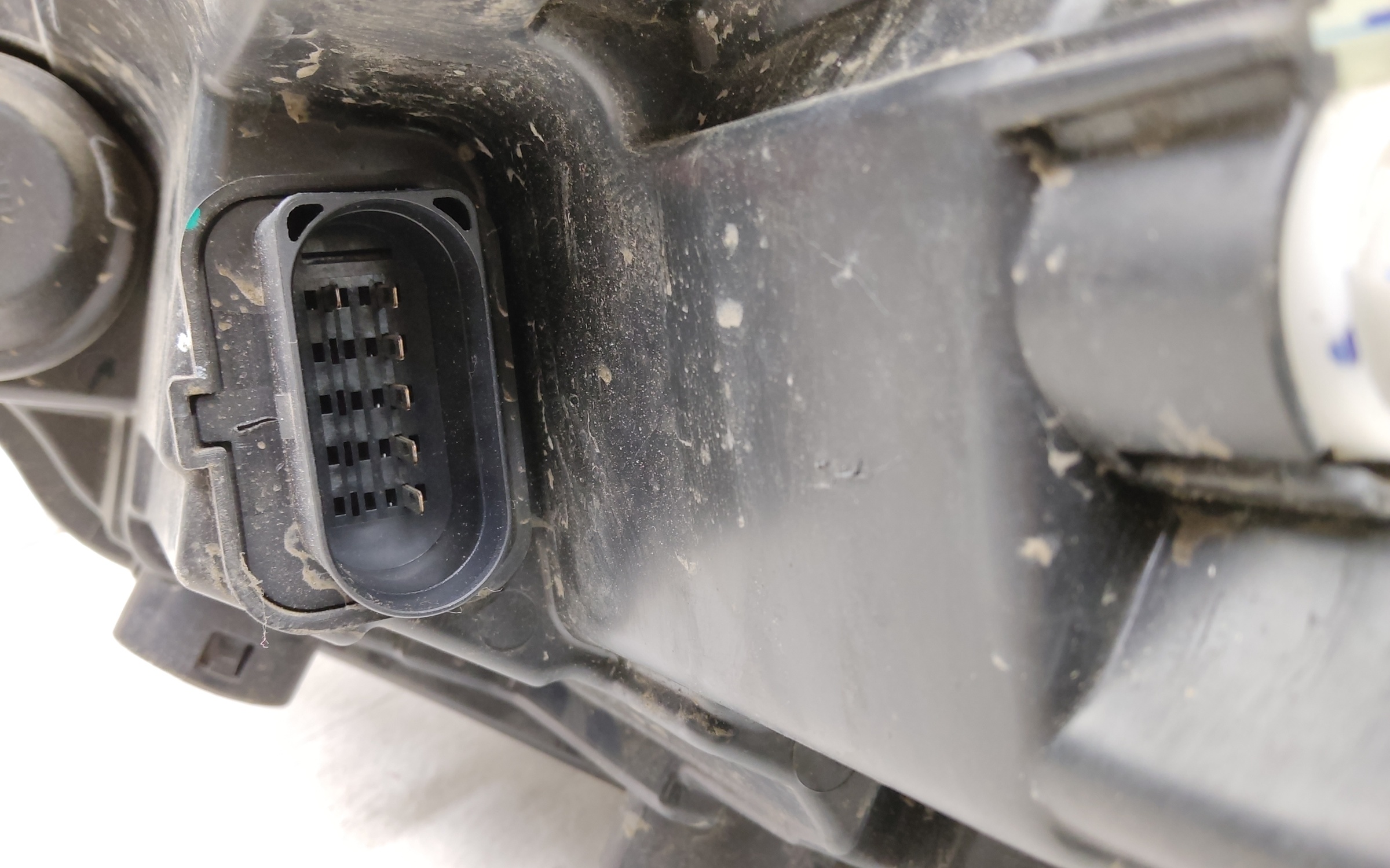 Фара передняя правая Chery Tiggo 4 Pro LED