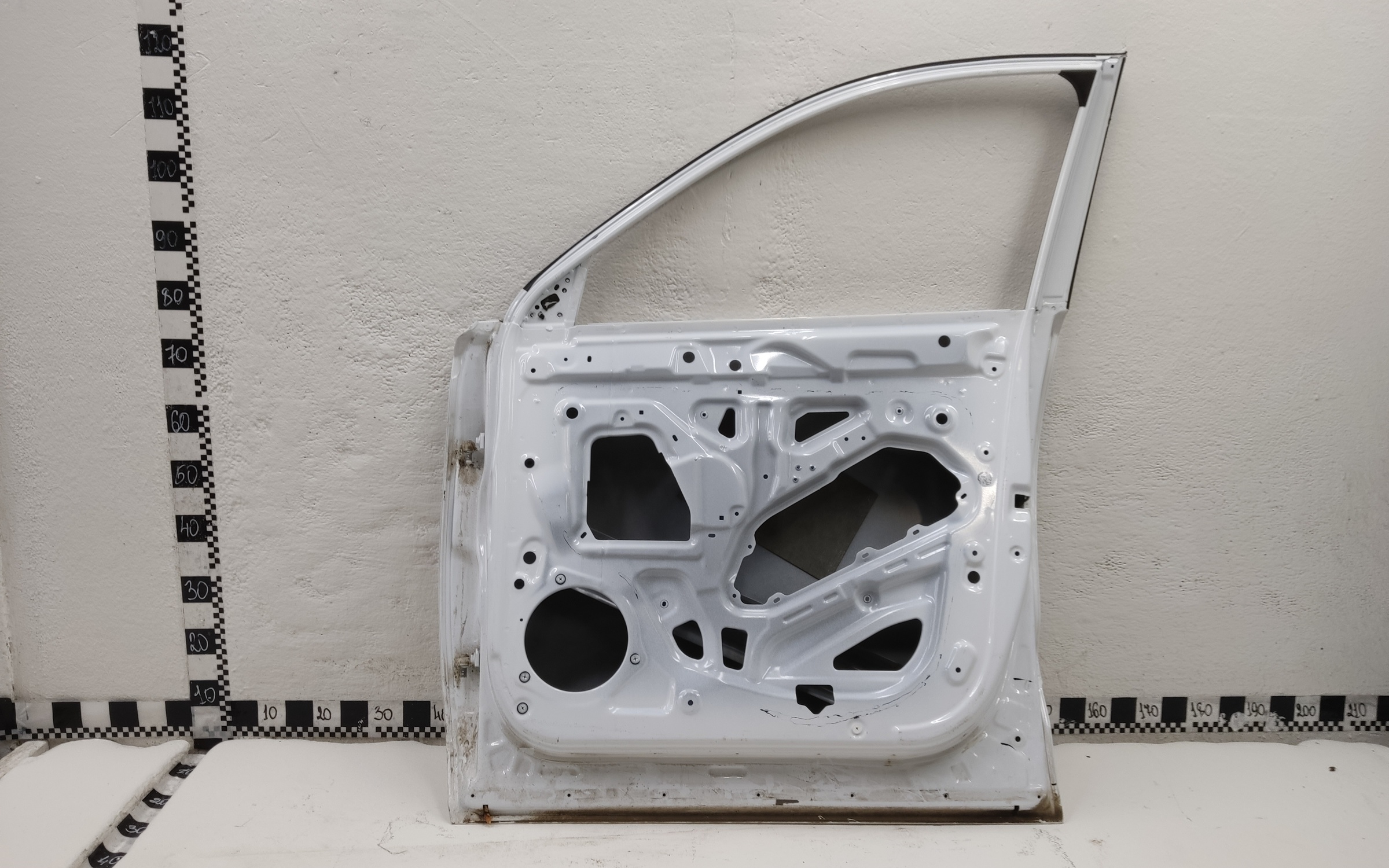 Дверь передняя правая Chery Tiggo 4