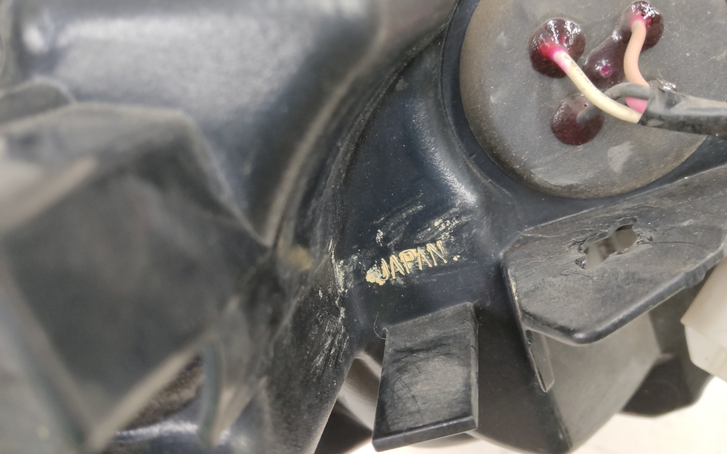 Фонарь задний правый наружный Toyota Camry V70 LED Restail чёрный