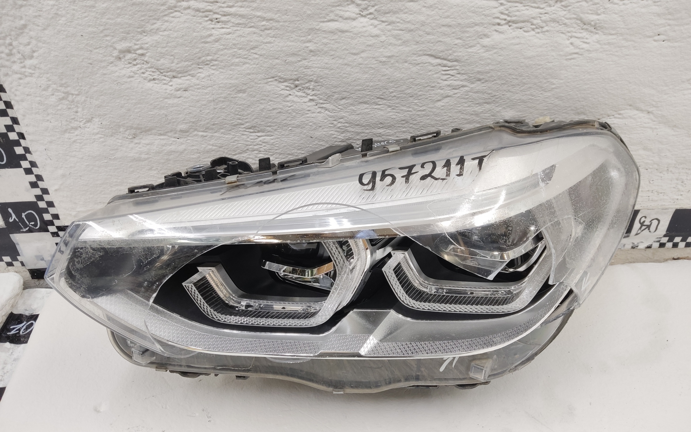 Фара передняя левая BMW X3 G01 LED адаптив