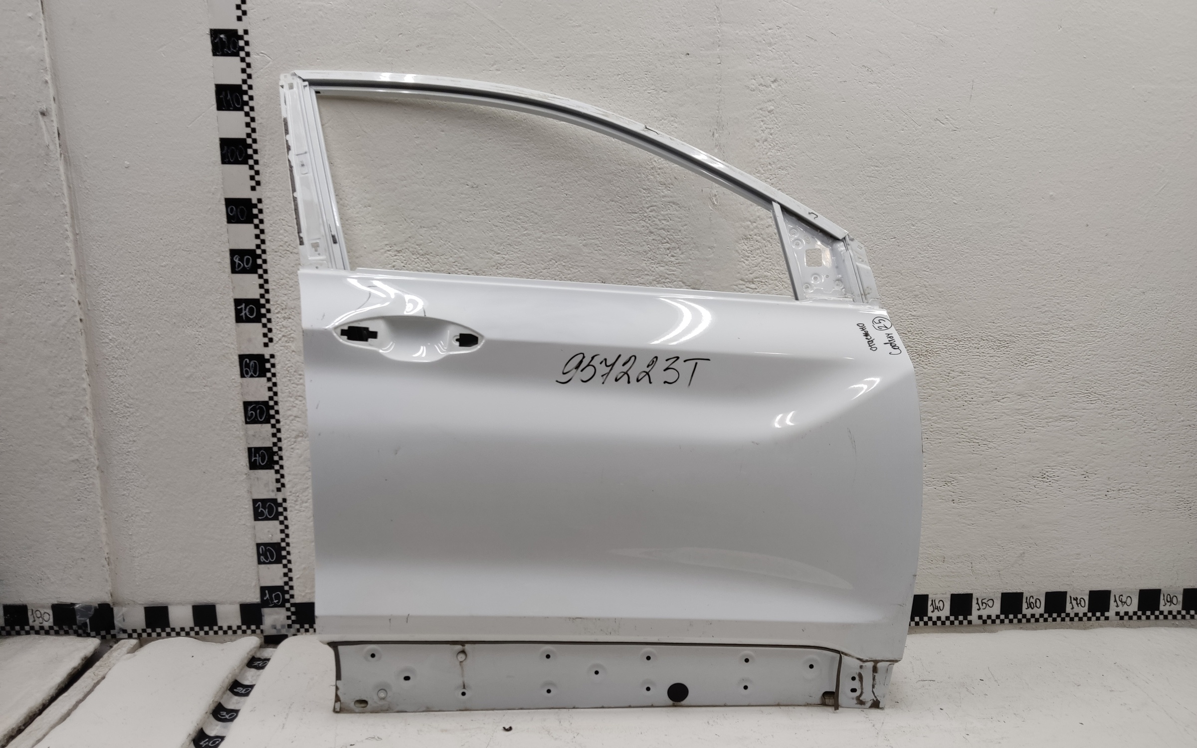 Дверь передняя правая Geely Coolray