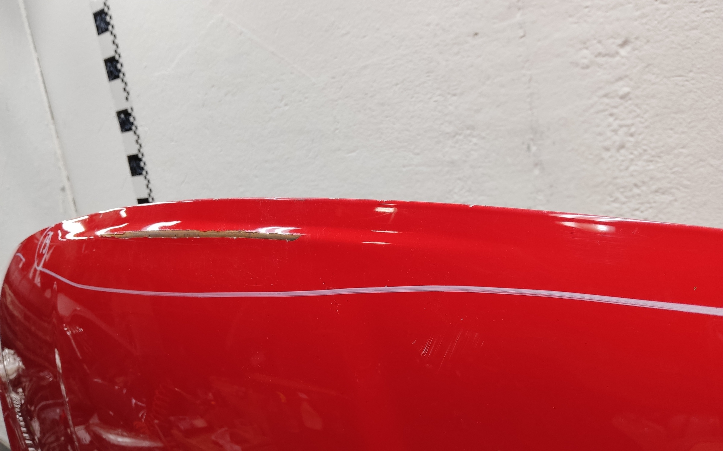 Капот Geely Coolray